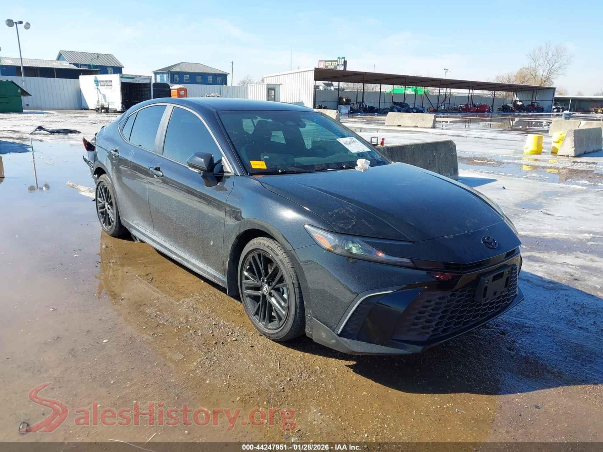 2026 TOYOTA CAMRY — VIN 4T1DAACK9TU212020