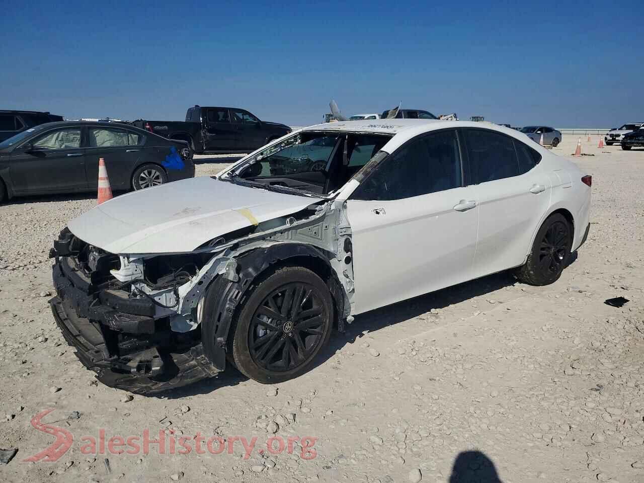 2025 TOYOTA CAMRY — VIN 4T1DAACKXSU090220