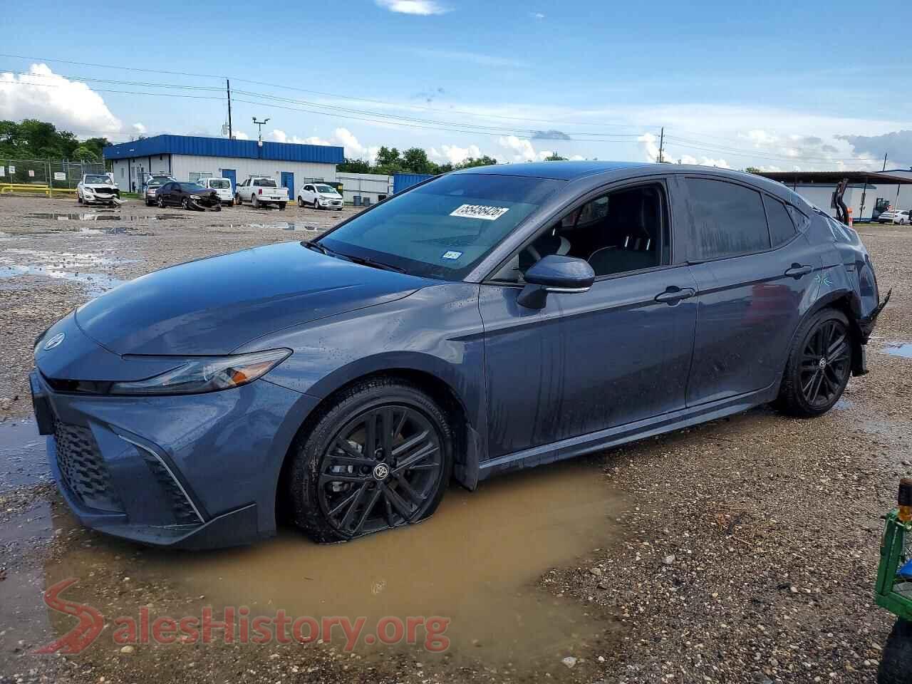2026 TOYOTA CAMRY — VIN 4T1DAACKXTU654367