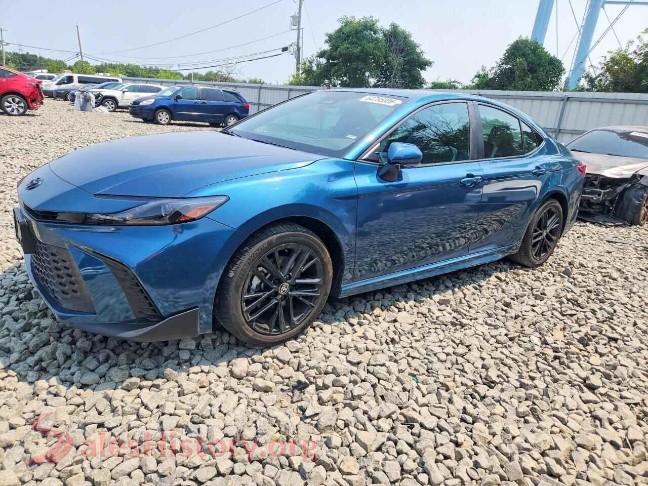 2025 TOYOTA CAMRY — VIN 4T1DBADK4SU018120