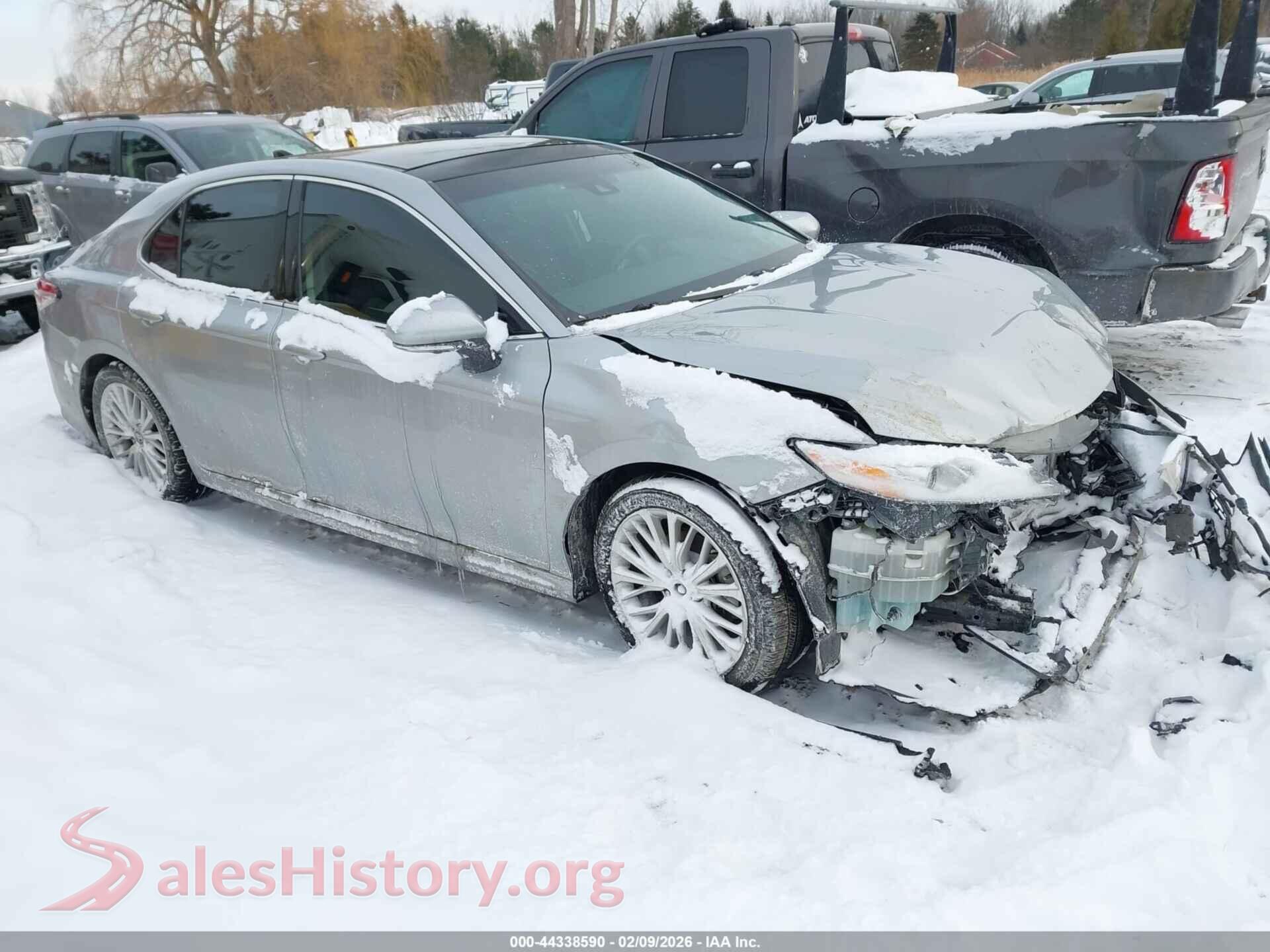2020 TOYOTA CAMRY — VIN 4T1F11AK5LU500807