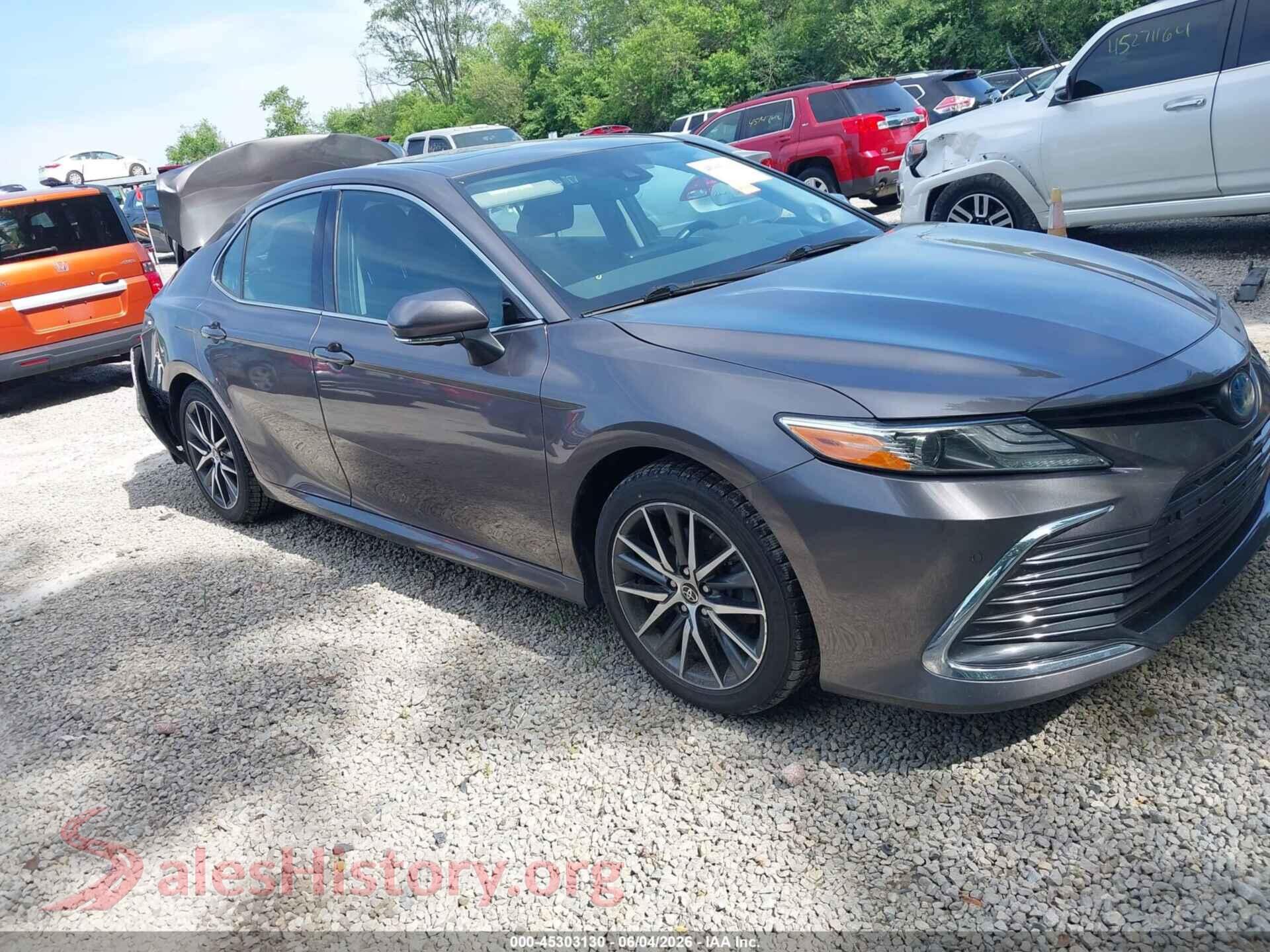 2022 TOYOTA CAMRY — VIN 4T1F31AK0NU574178