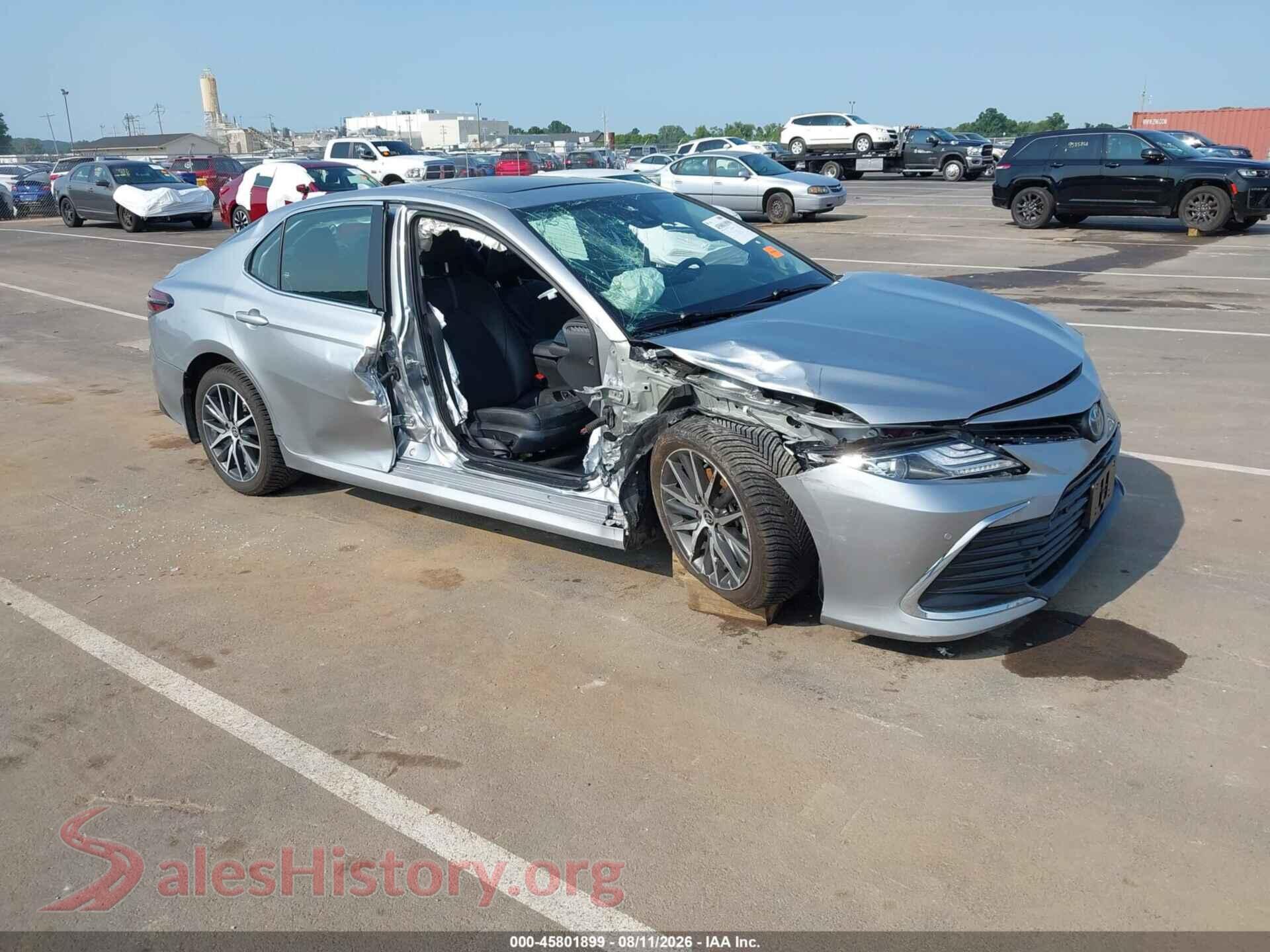 2024 TOYOTA CAMRY HYBRID — VIN 4T1F31AK0RU621960