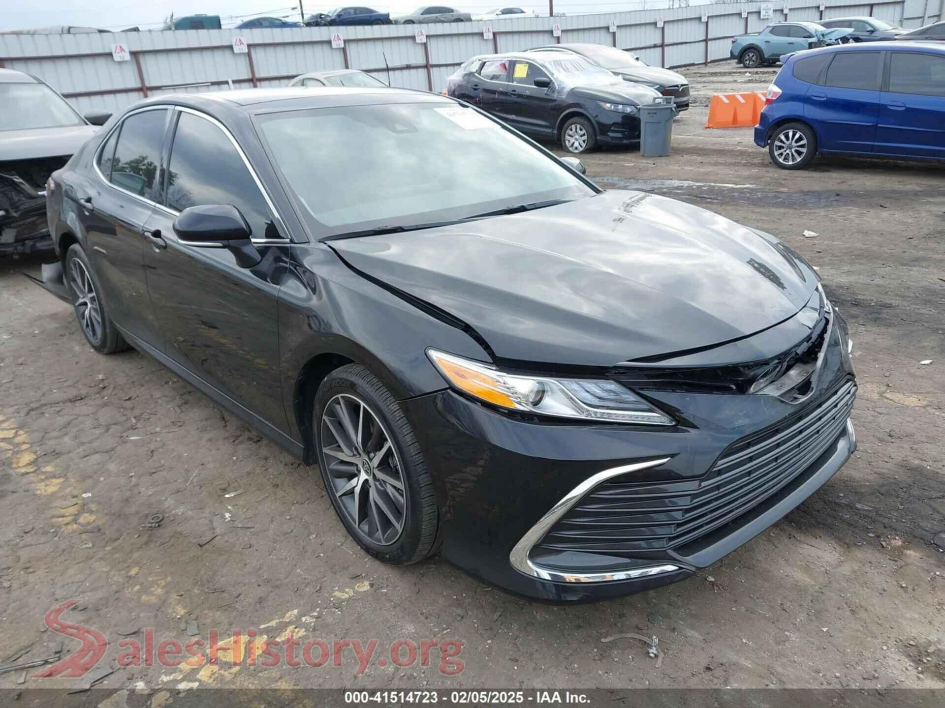 2022 TOYOTA CAMRY — VIN 4T1FZ1AK5NU061295