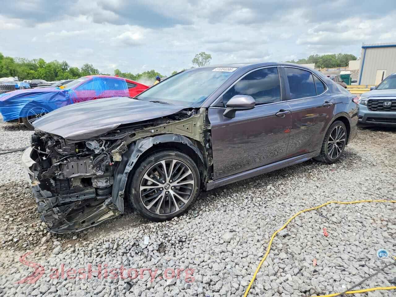2020 TOYOTA CAMRY — VIN 4T1G11AK1LU986052