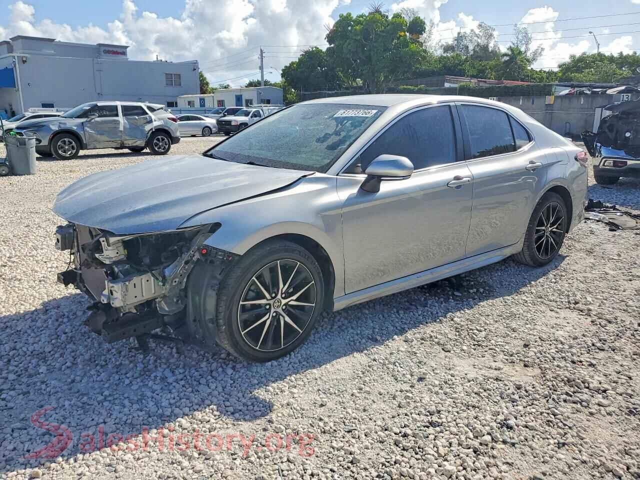 2022 TOYOTA CAMRY — VIN 4T1G11AK1NU041427