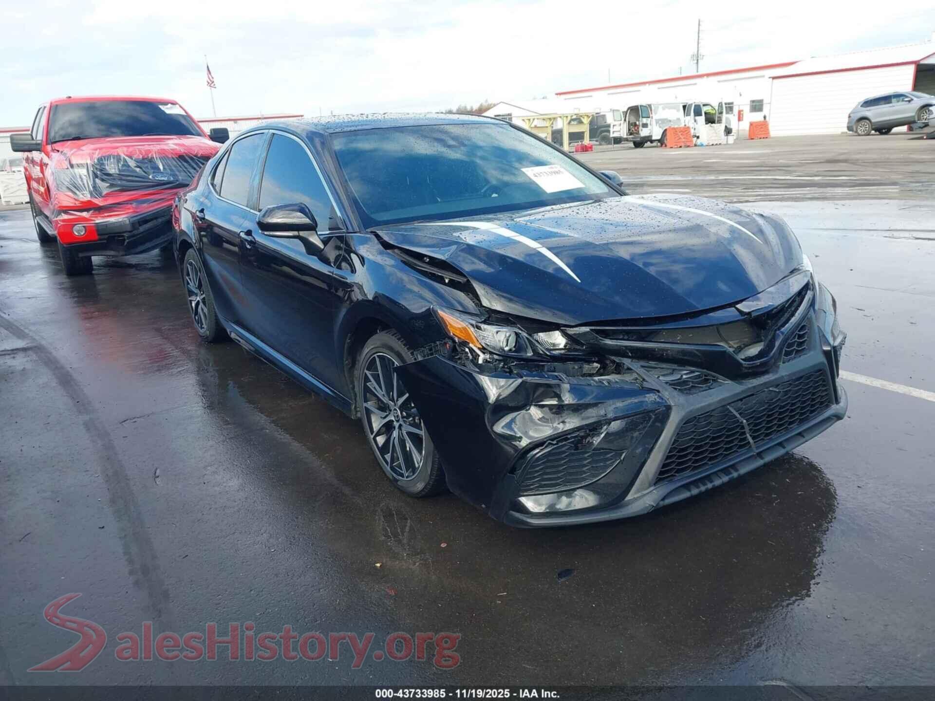 2022 TOYOTA CAMRY — VIN 4T1G11AK1NU713745