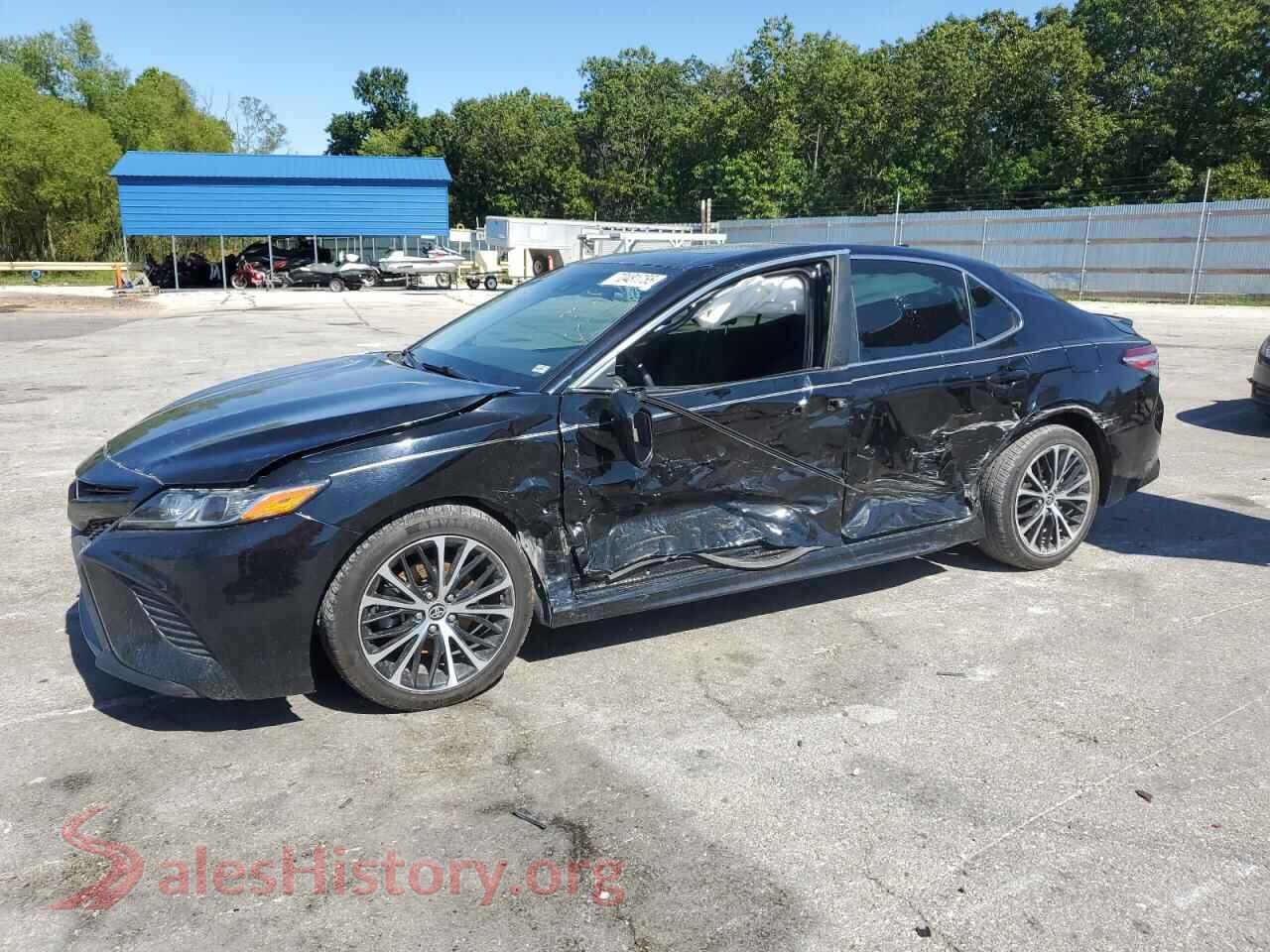 2020 TOYOTA CAMRY — VIN 4T1G11AK2LU965288