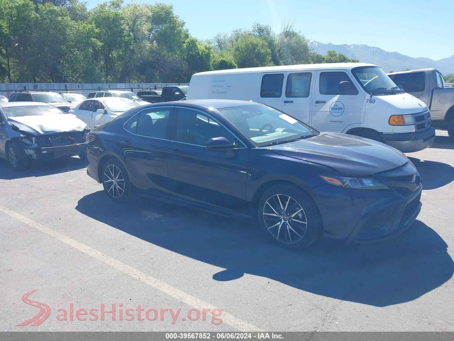 2021 TOYOTA CAMRY — VIN 4T1G11AK2MU554149