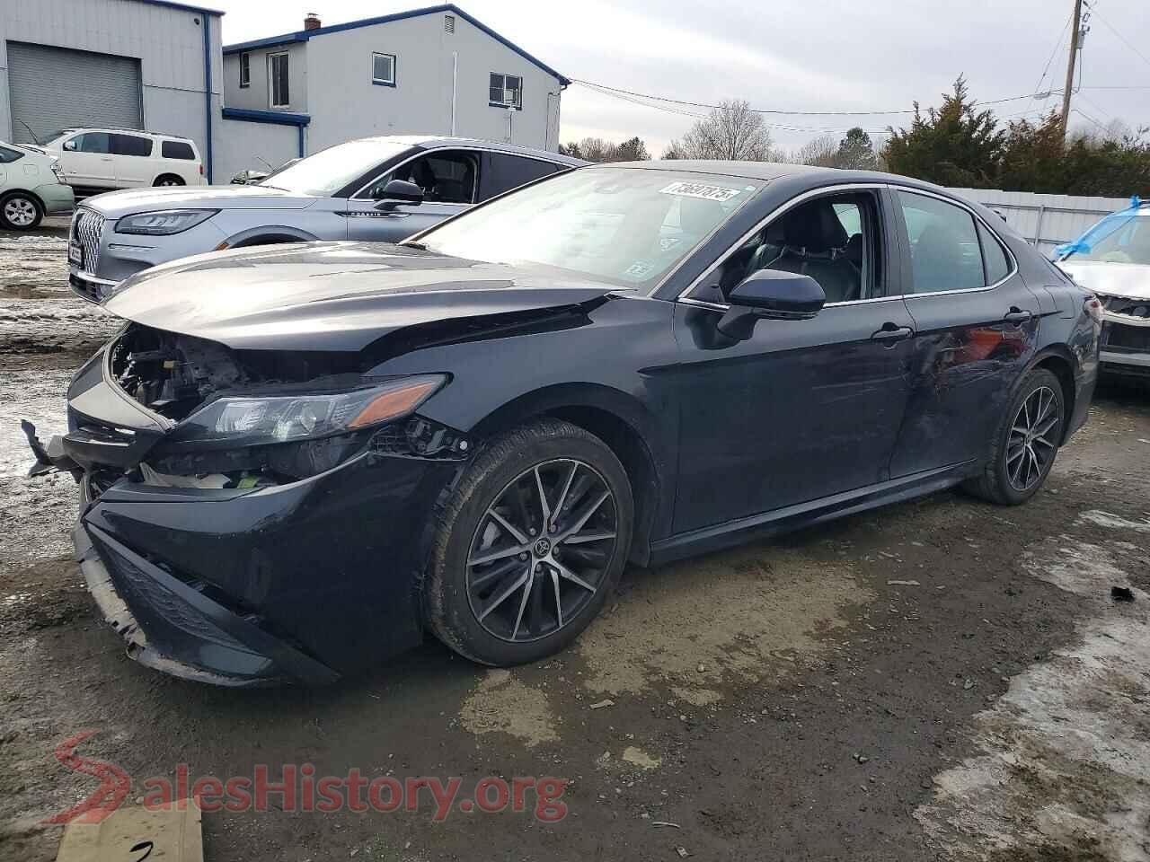 2022 TOYOTA CAMRY — VIN 4T1G11AK2NU664927