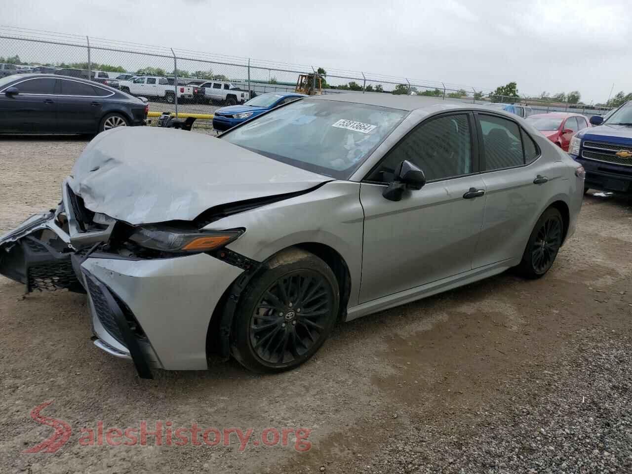 2022 TOYOTA CAMRY — VIN 4T1G11AK3NU043308