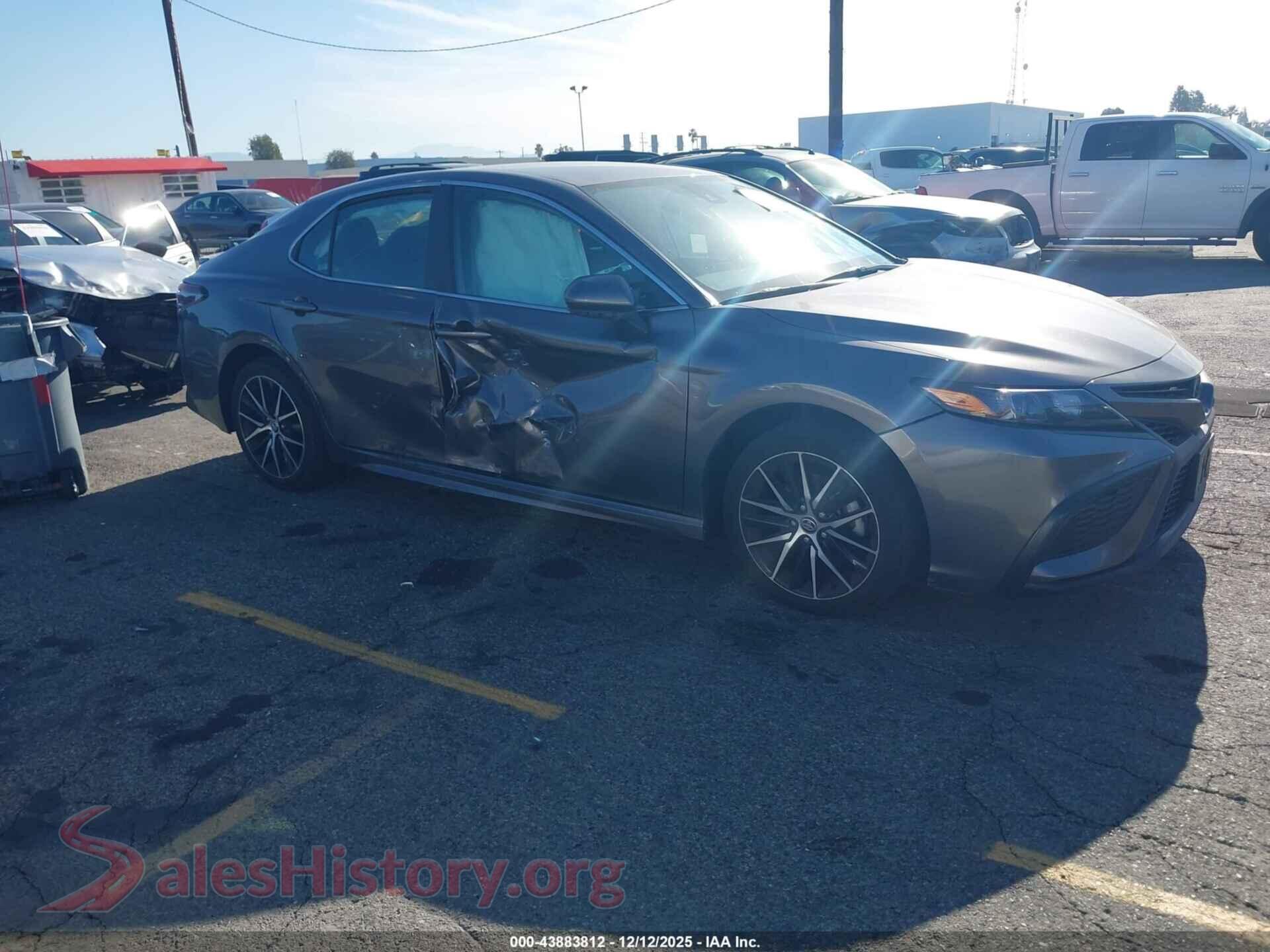 2023 TOYOTA CAMRY — VIN 4T1G11AK3PU800579
