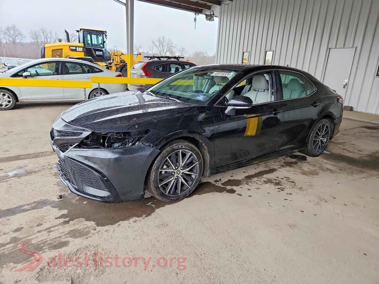 2022 TOYOTA CAMRY — VIN 4T1G11AK4NU692972