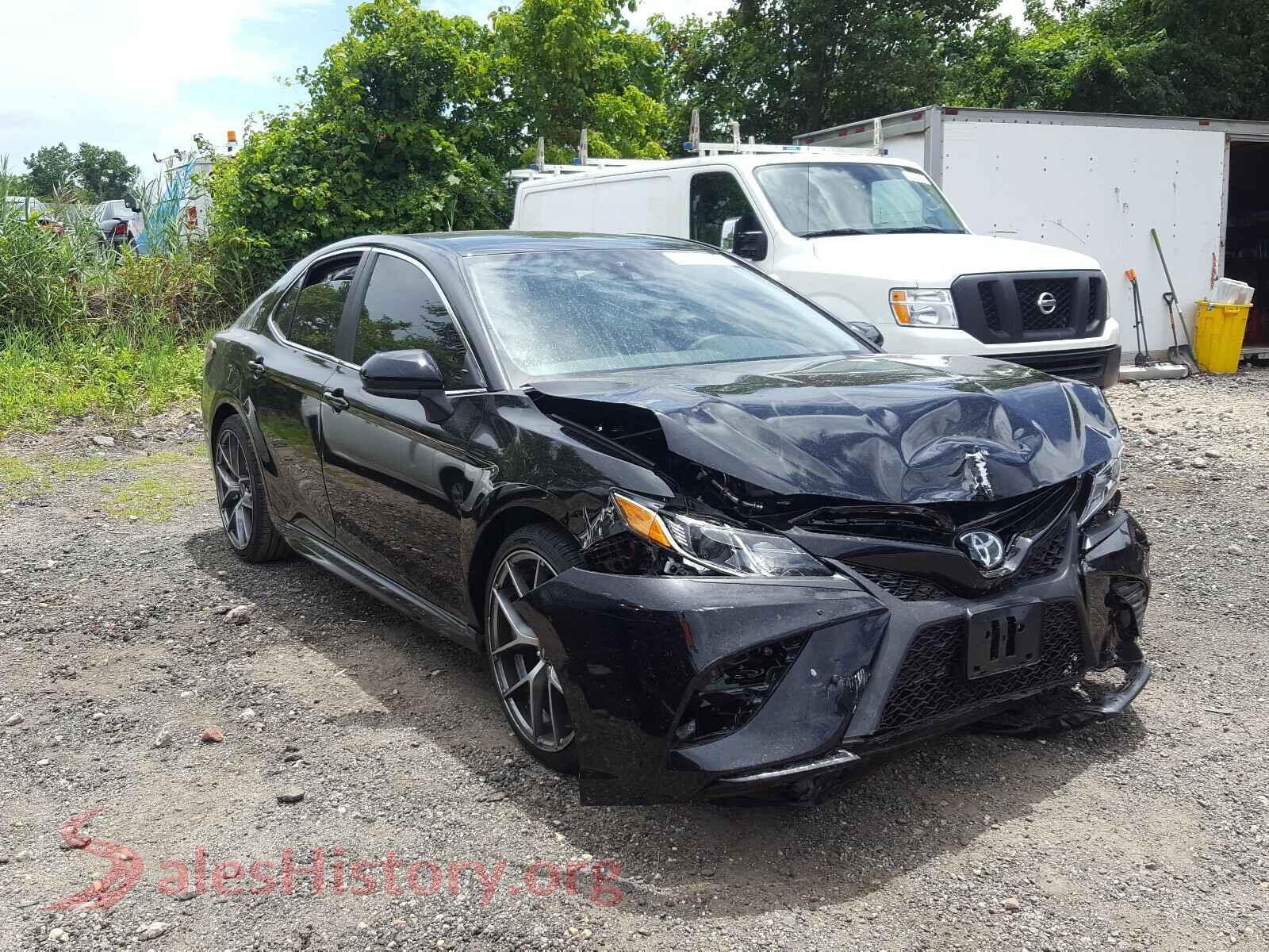 2020 TOYOTA CAMRY — VIN 4T1G11AK5LU349679