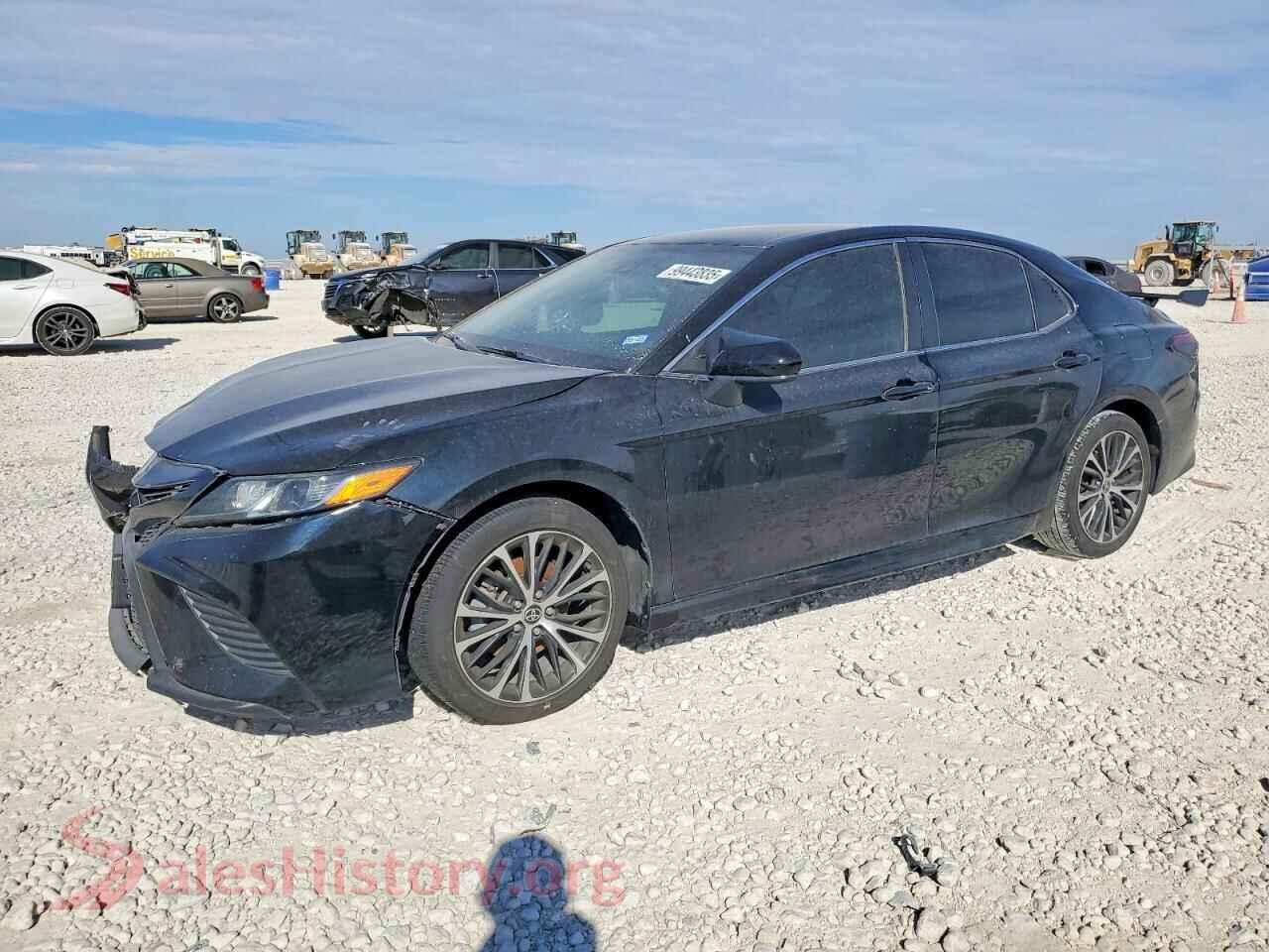 2020 TOYOTA CAMRY — VIN 4T1G11AK5LU985261