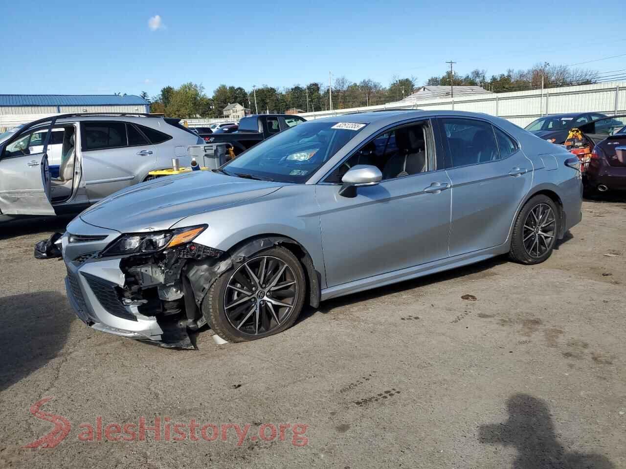 2021 TOYOTA CAMRY — VIN 4T1G11AK5MU462355