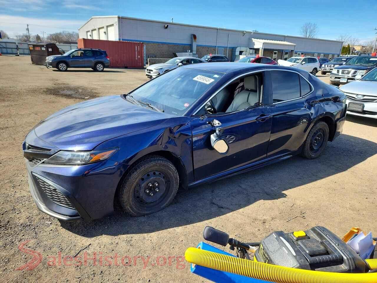 2022 TOYOTA CAMRY — VIN 4T1G11AK5NU004851