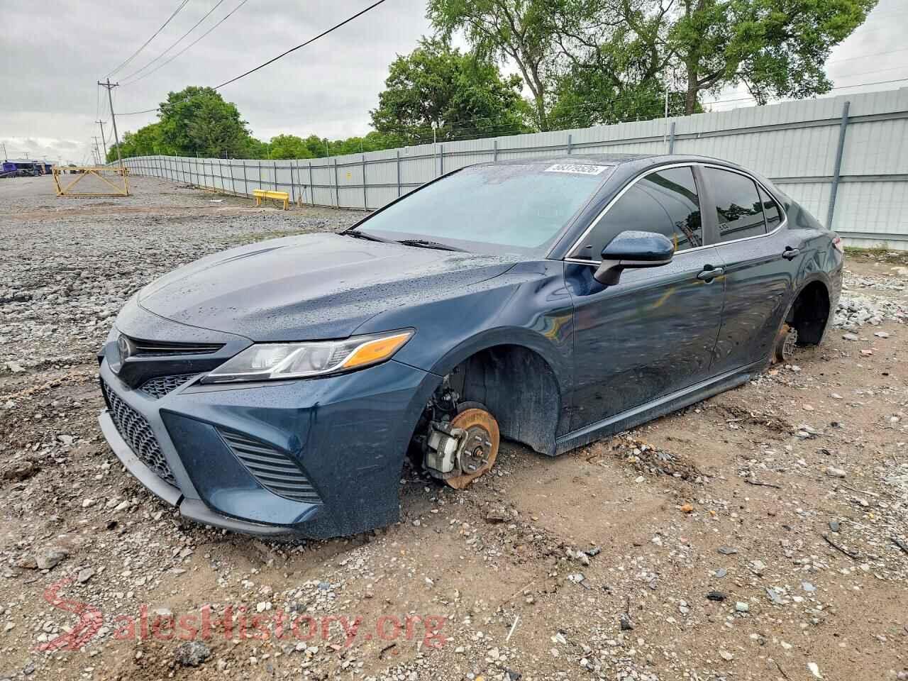 2020 TOYOTA CAMRY — VIN 4T1G11AK6LU335838