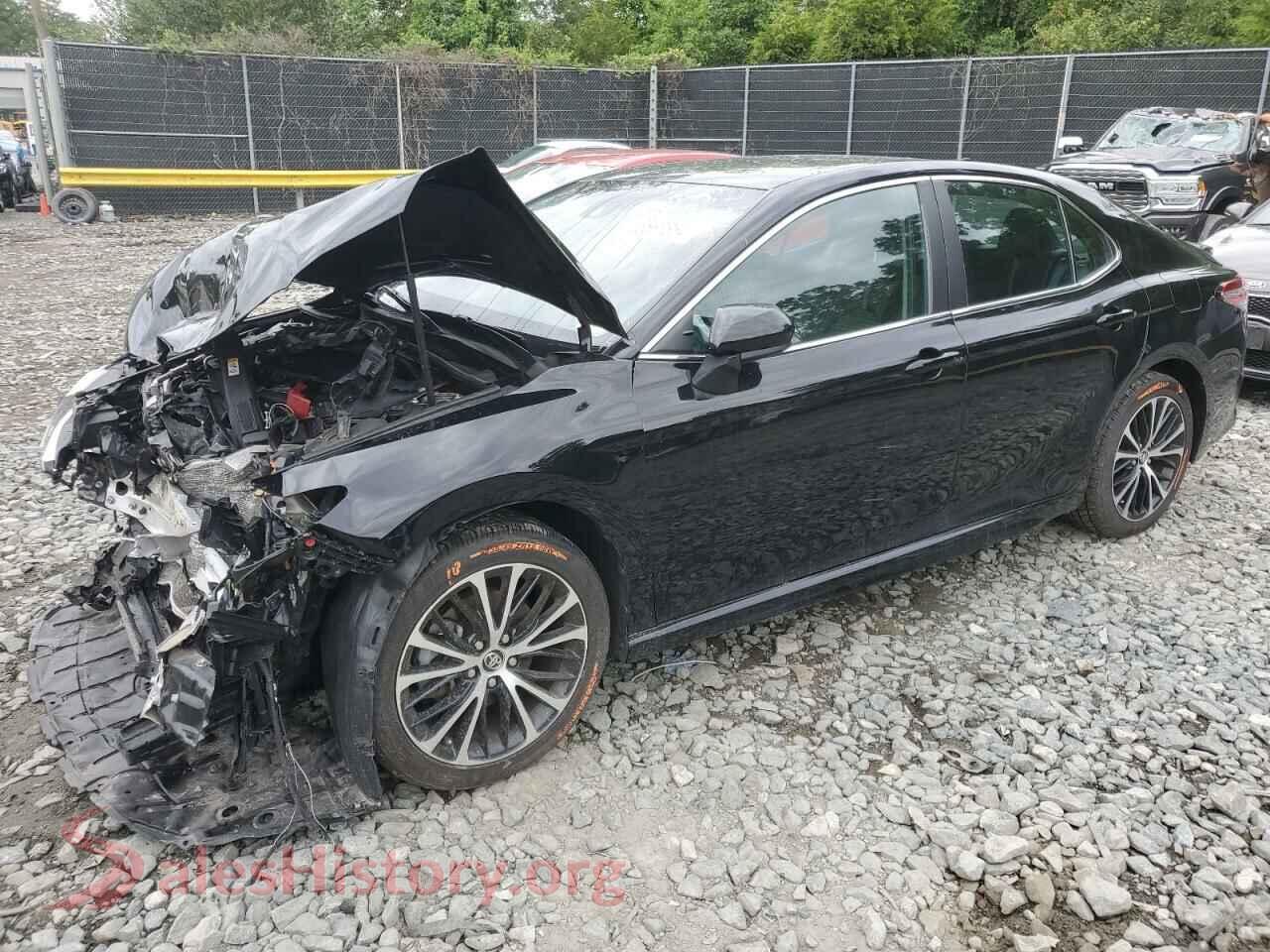 2020 TOYOTA CAMRY — VIN 4T1G11AK6LU914005