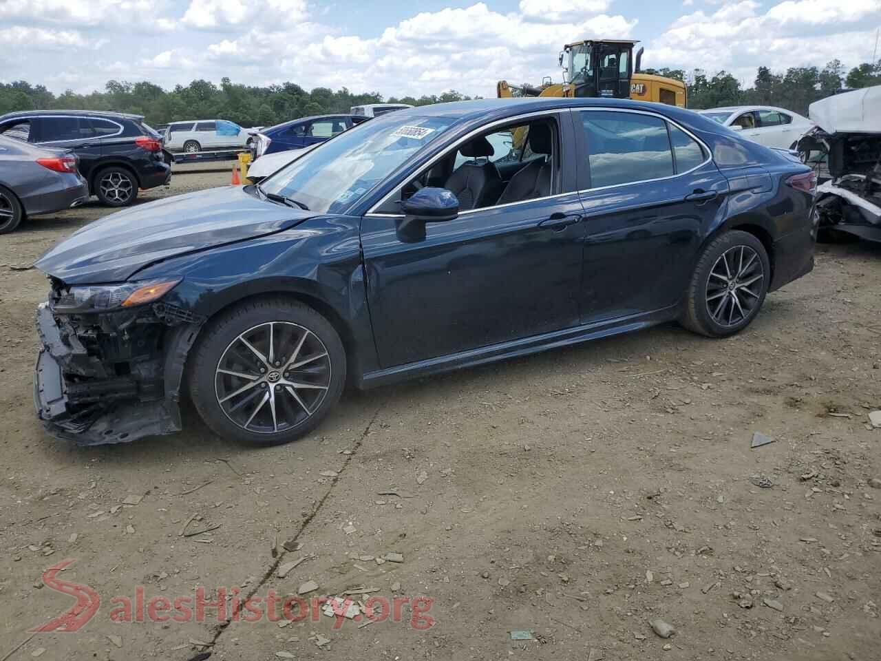 2021 TOYOTA CAMRY — VIN 4T1G11AK6MU520232