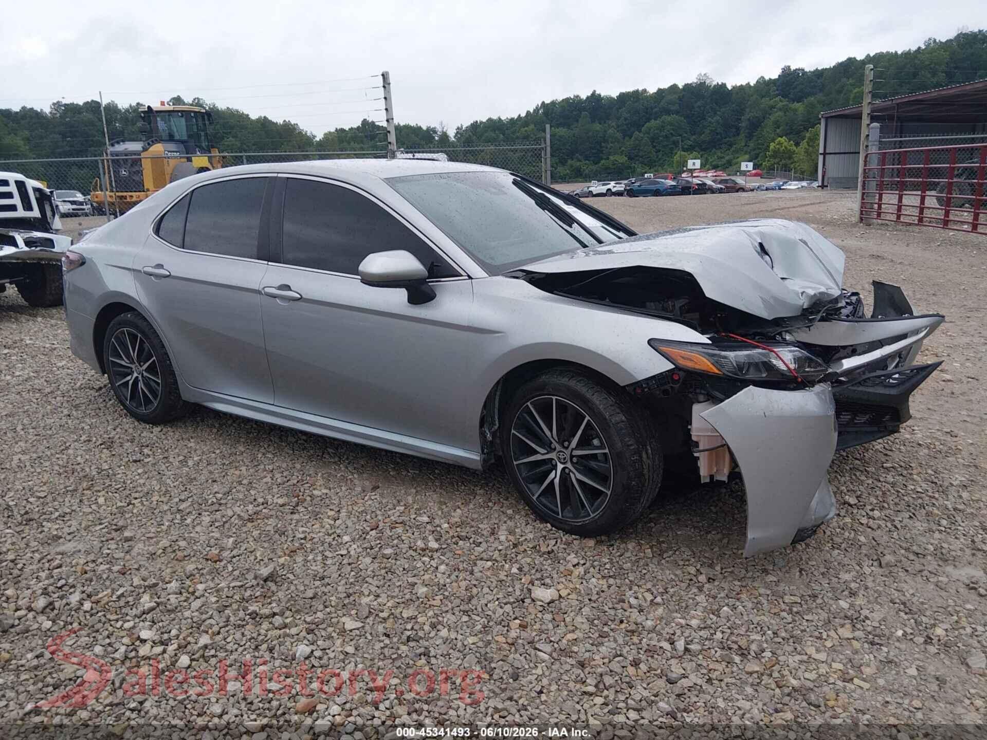 2021 TOYOTA CAMRY — VIN 4T1G11AK6MU586683