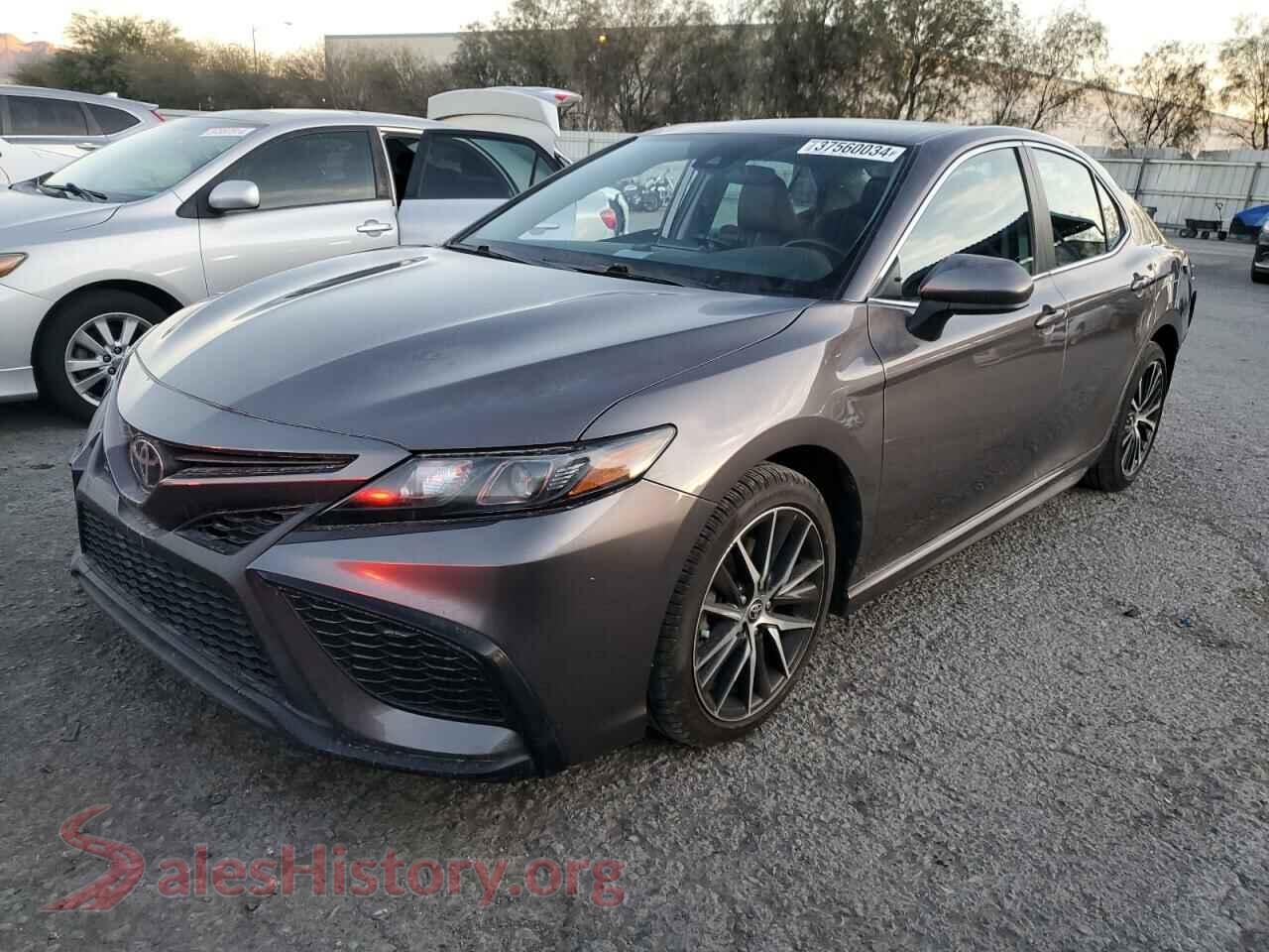 2021 TOYOTA CAMRY — VIN 4T1G11AK6MU592628