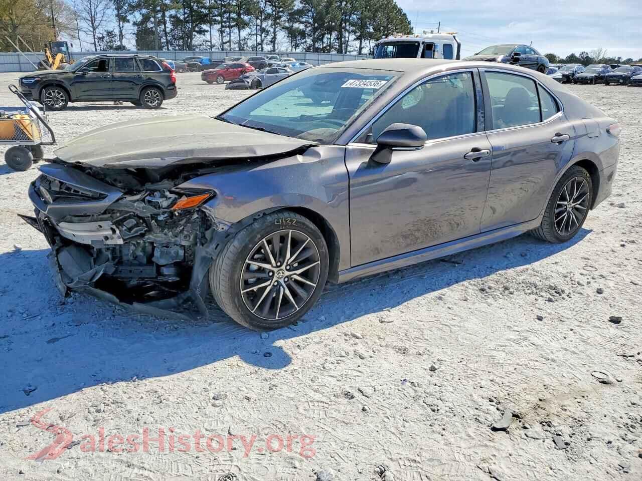 2022 TOYOTA CAMRY — VIN 4T1G11AK6NU632188