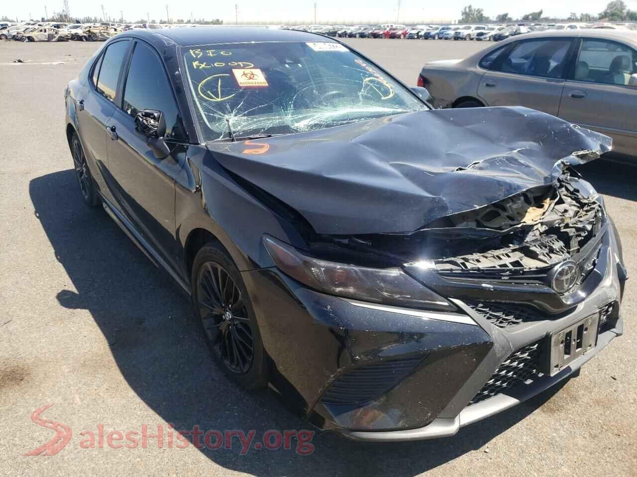 2020 TOYOTA CAMRY — VIN 4T1G11AK7LU318322
