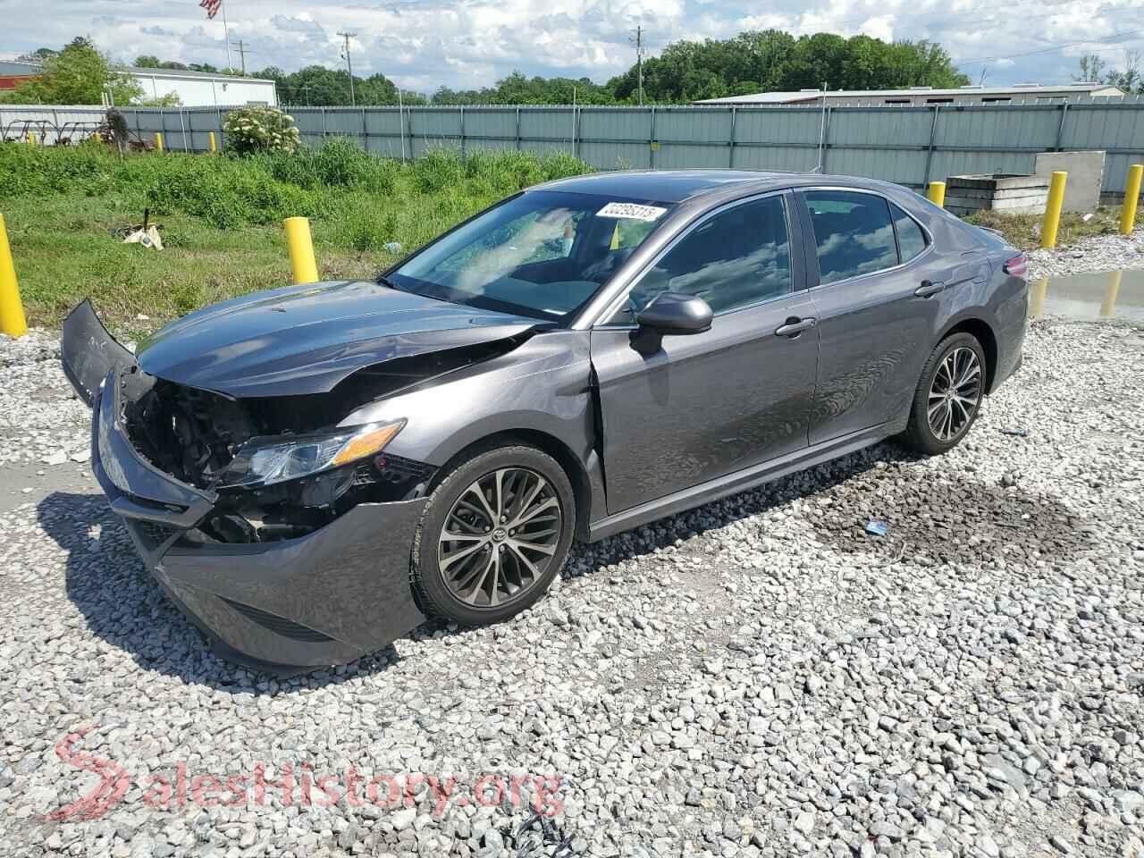 2020 TOYOTA CAMRY — VIN 4T1G11AK7LU339901