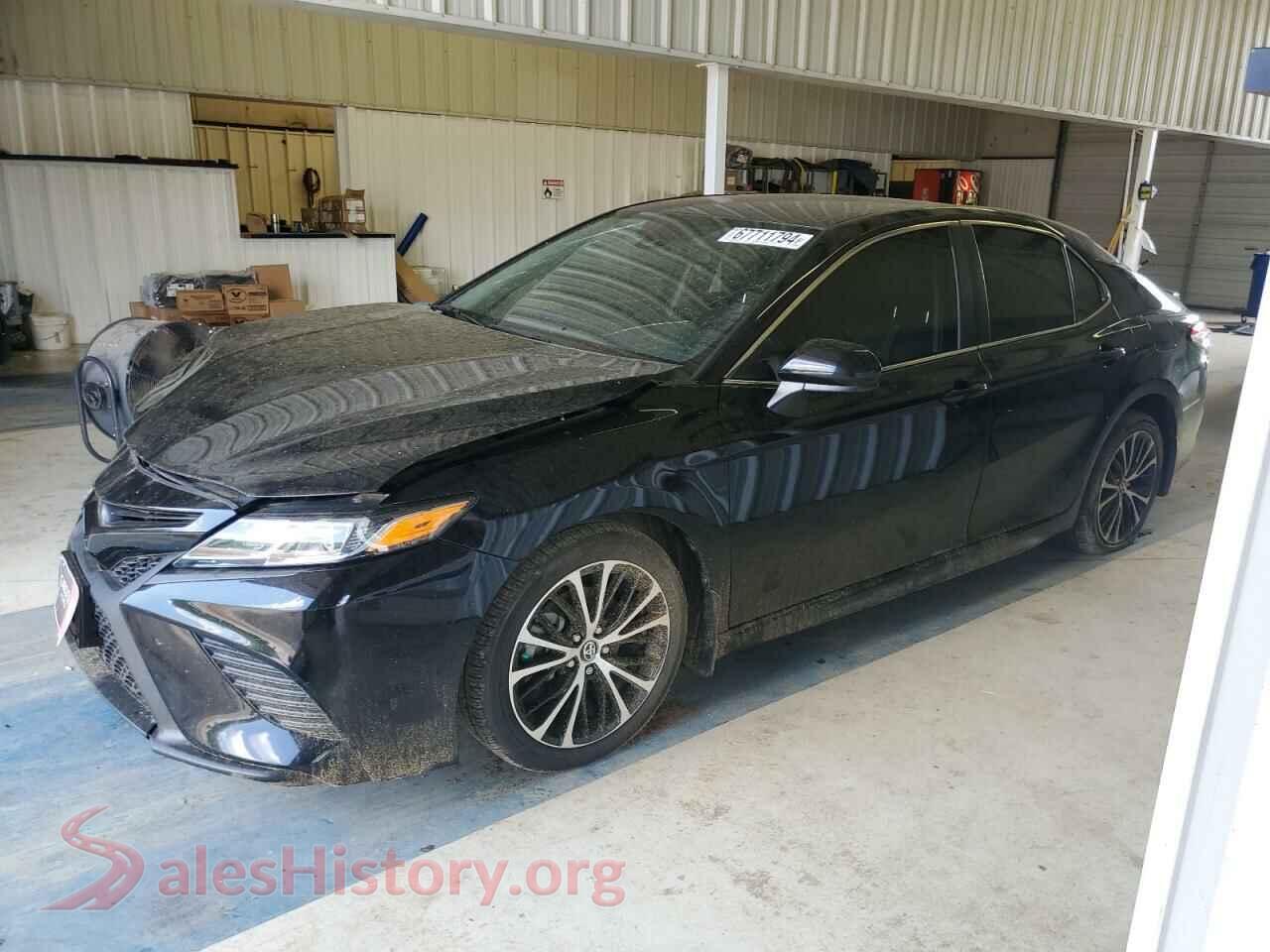 2020 TOYOTA CAMRY — VIN 4T1G11AK7LU351739