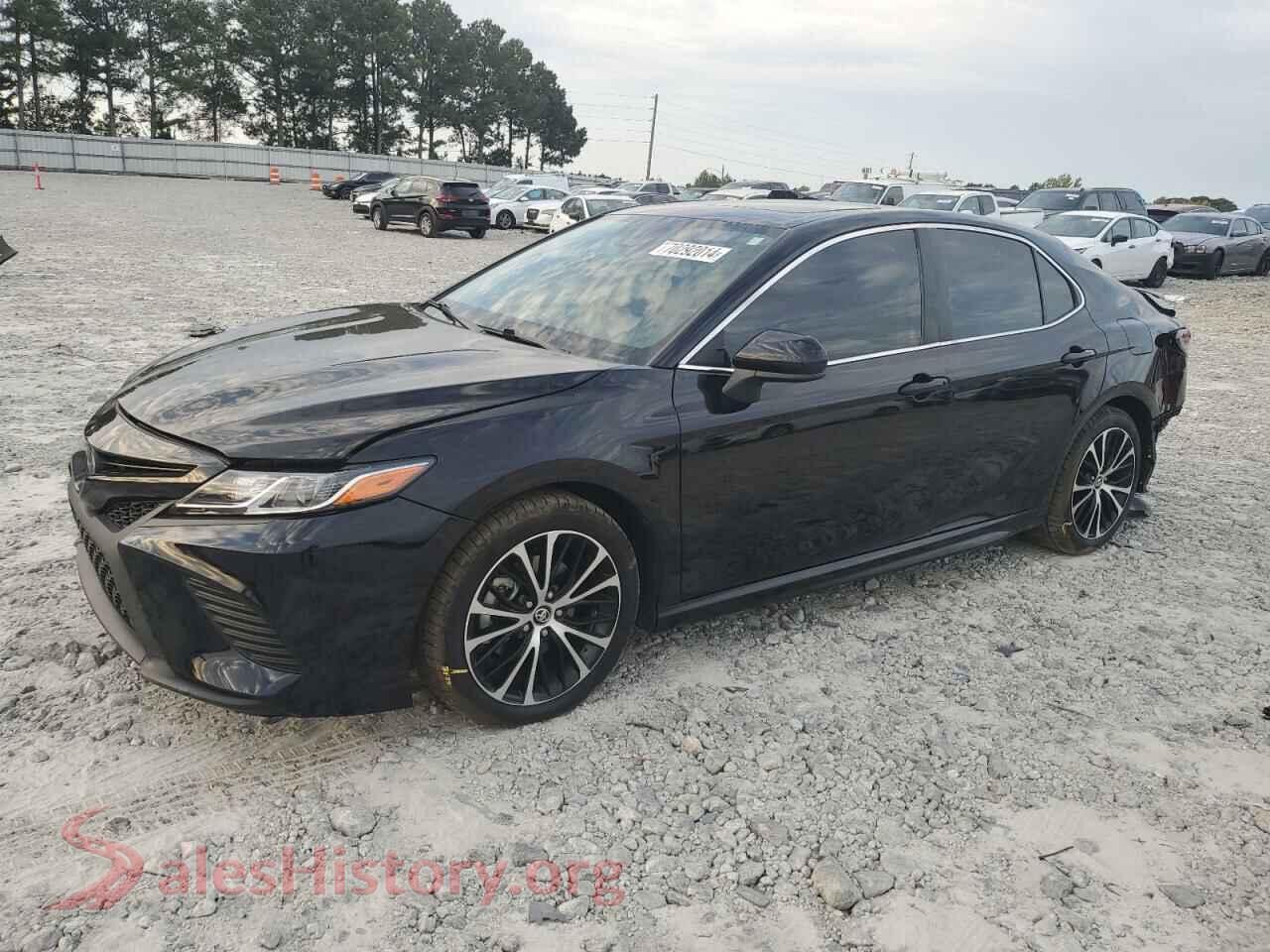 2020 TOYOTA CAMRY — VIN 4T1G11AK7LU924042