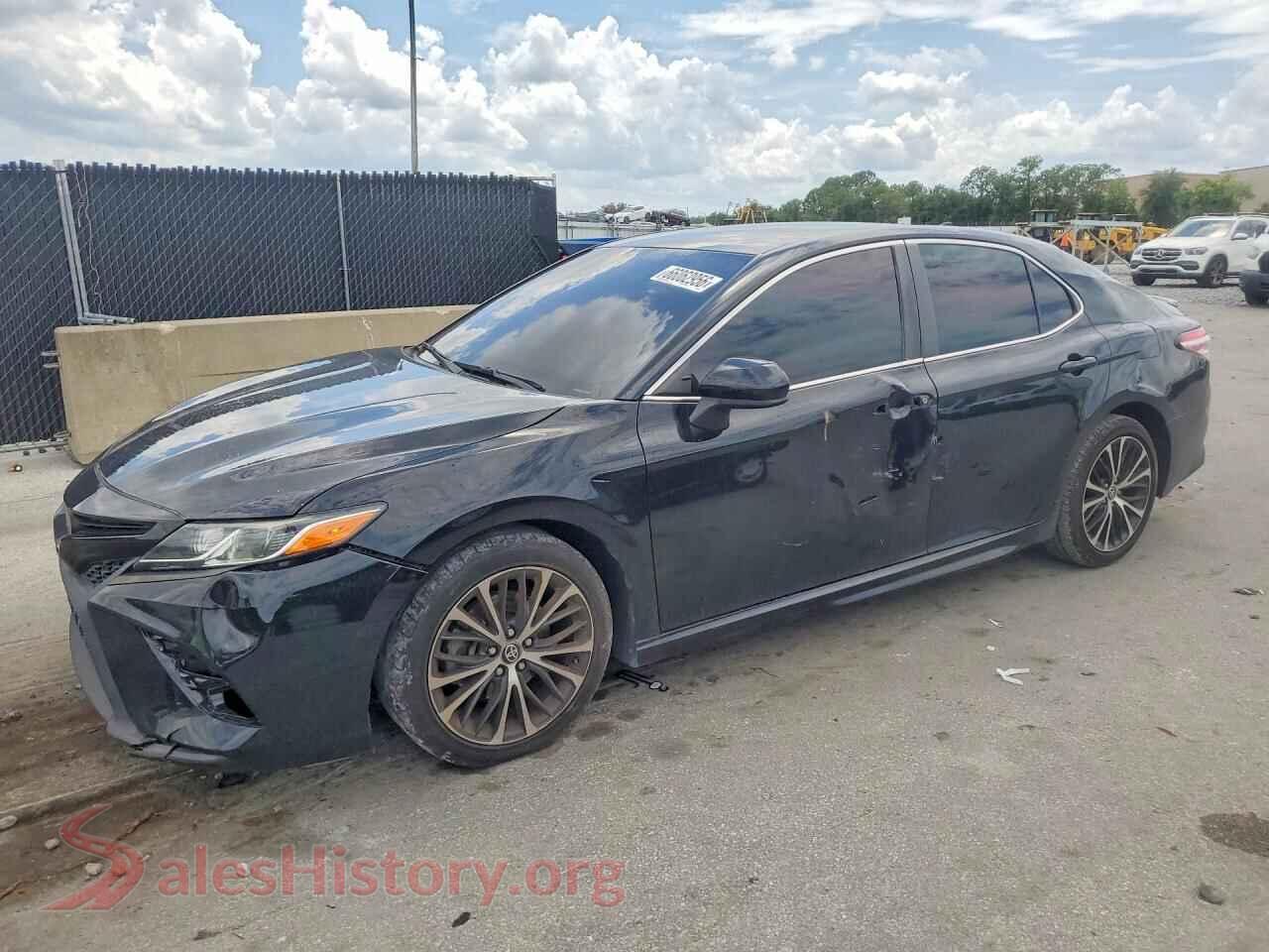 2020 TOYOTA CAMRY — VIN 4T1G11AK7LU953542