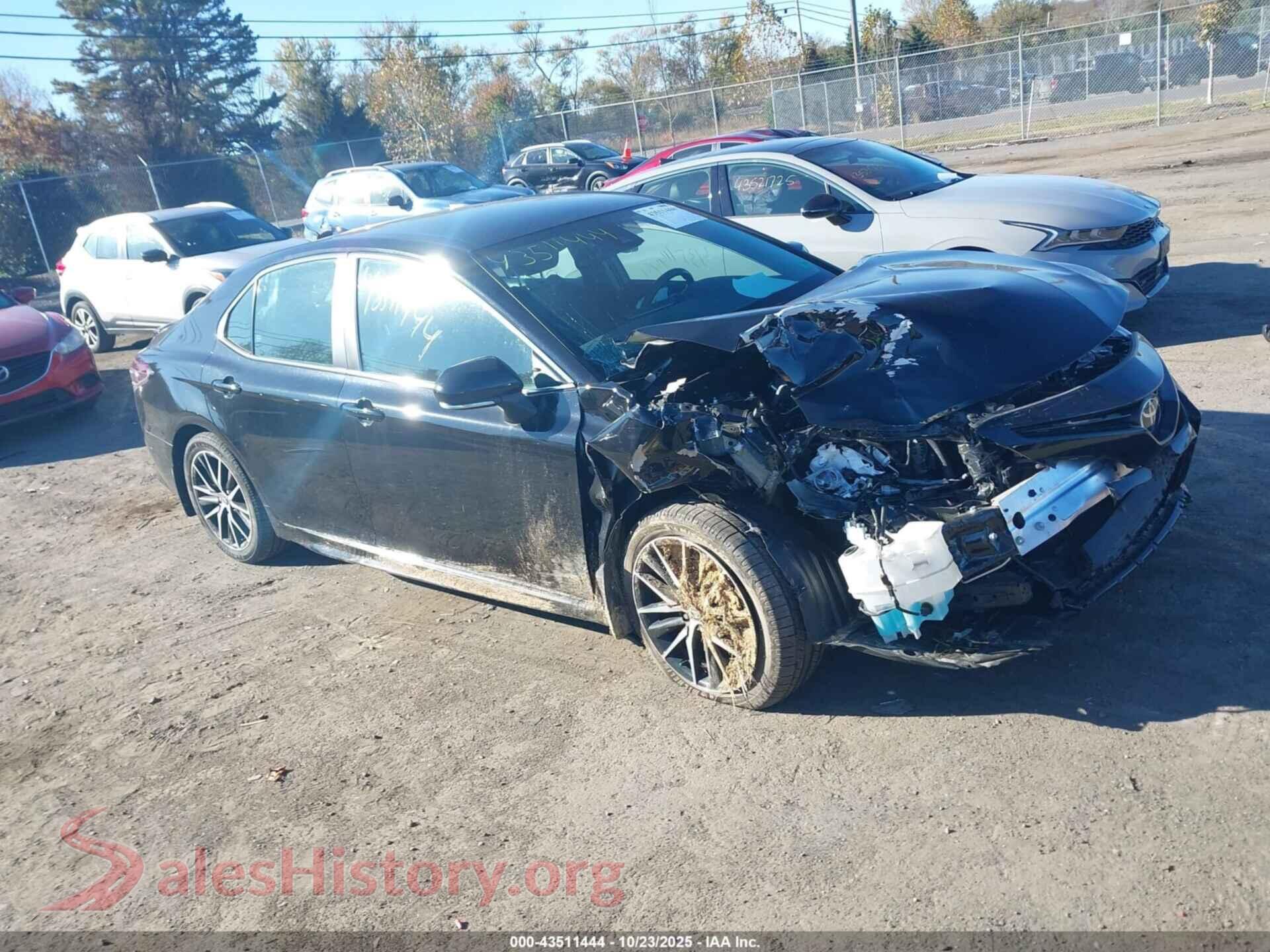 2021 TOYOTA CAMRY — VIN 4T1G11AK7MU429597