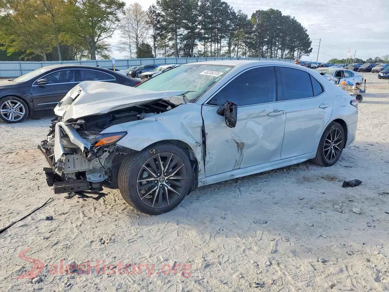 2022 TOYOTA CAMRY — VIN 4T1G11AK7NU028133