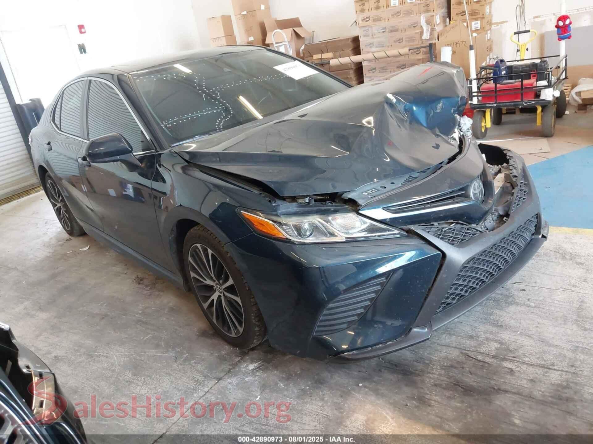 2020 TOYOTA CAMRY — VIN 4T1G11AK8LU870945