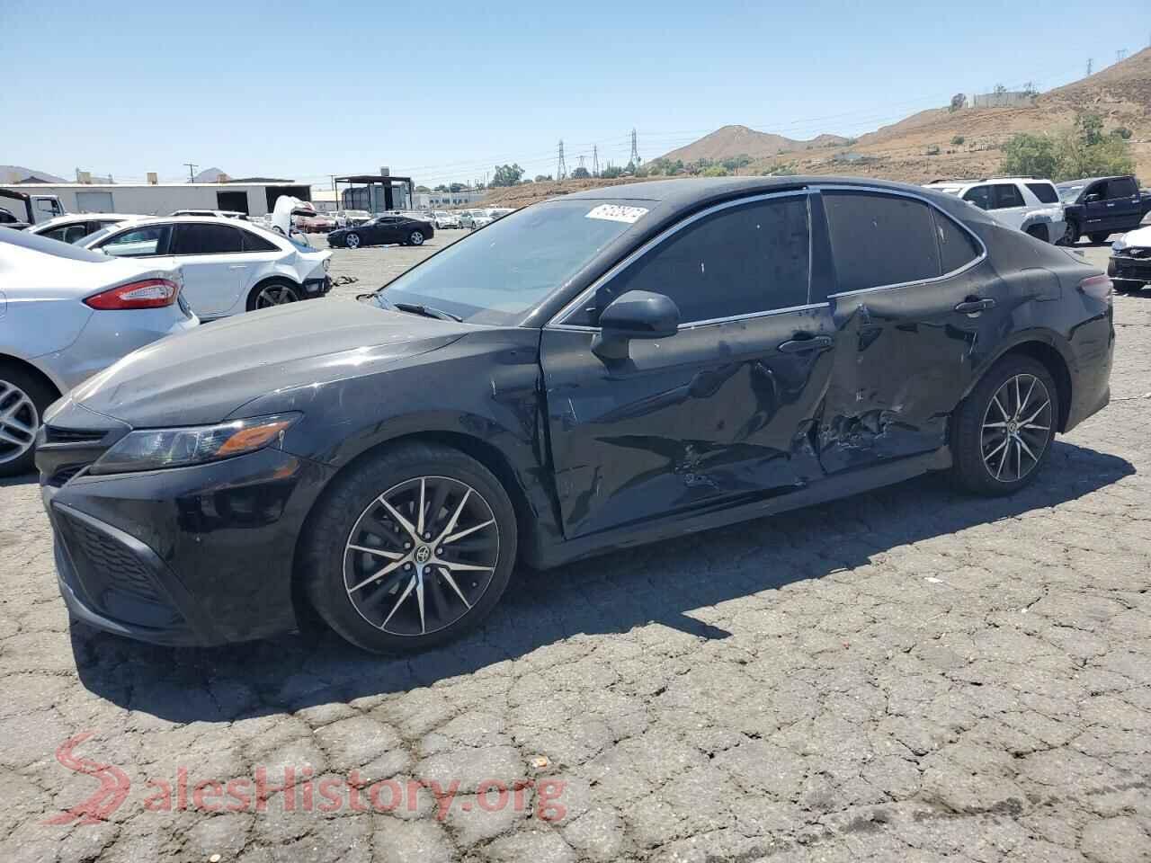 2021 TOYOTA CAMRY — VIN 4T1G11AK8MU591769