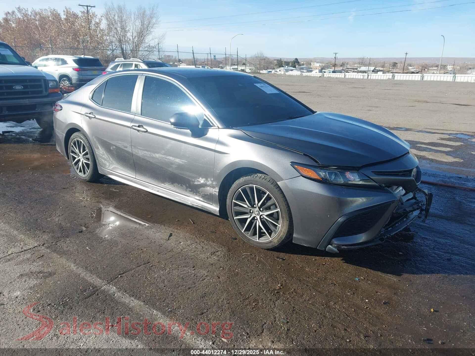 2021 TOYOTA CAMRY — VIN 4T1G11AK9MU573278