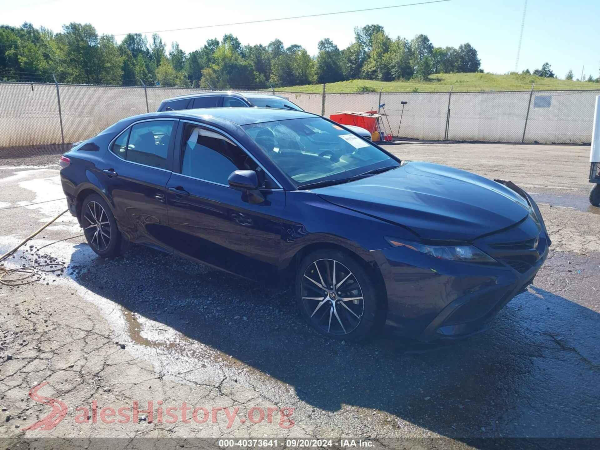 2021 TOYOTA CAMRY — VIN 4T1G11AKXMU512764