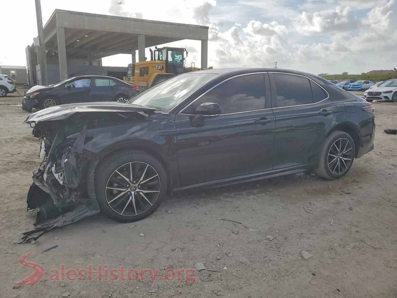 2024 TOYOTA CAMRY — VIN 4T1G11AKXRU888680