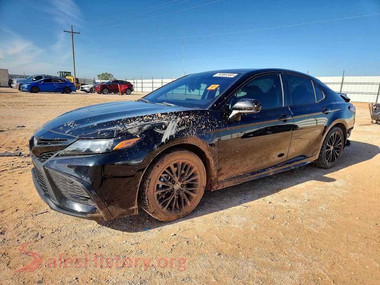 2022 TOYOTA CAMRY — VIN 4T1G11BK4NU050492
