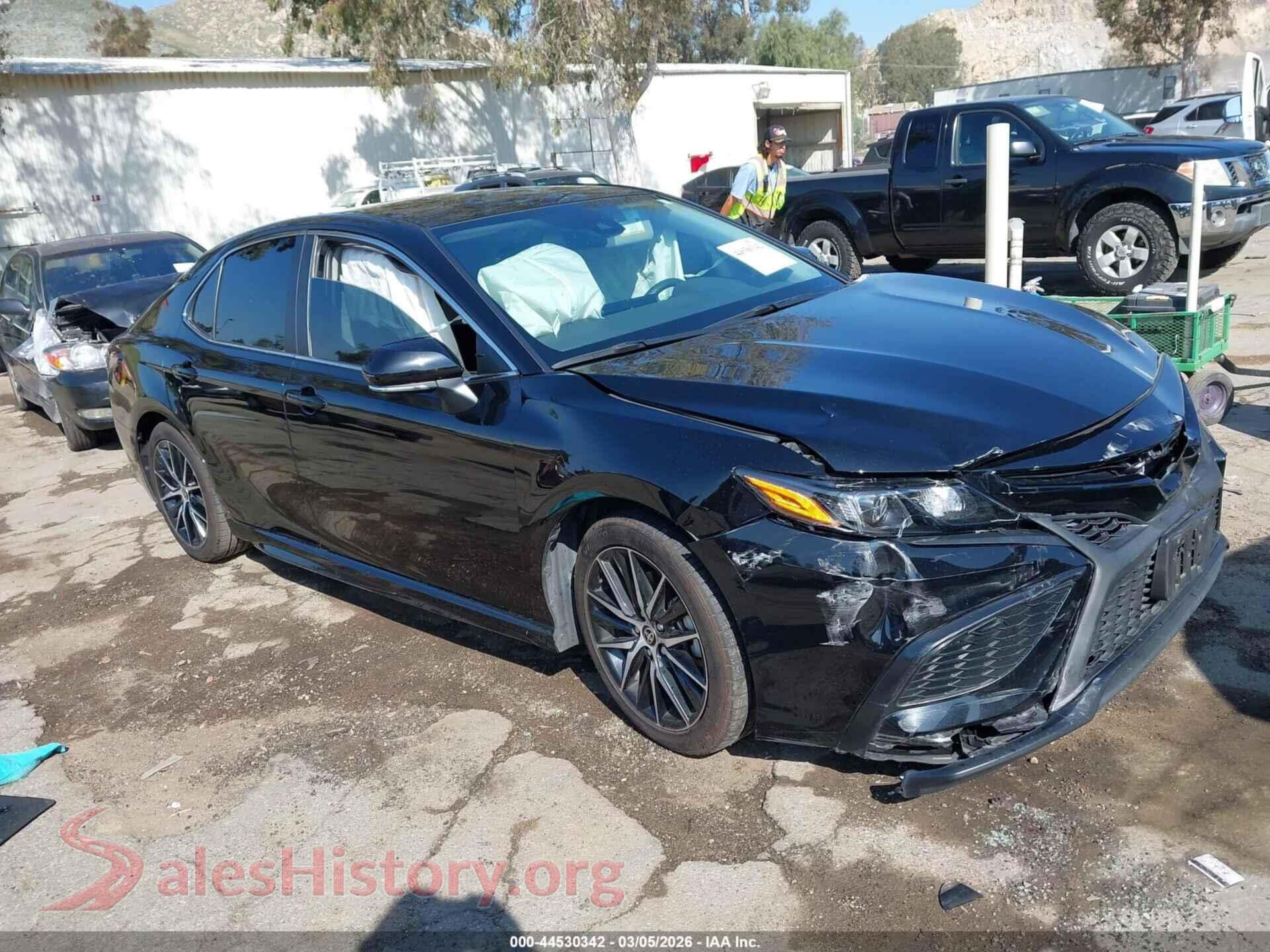 2022 TOYOTA CAMRY — VIN 4T1G31AK0NU593740