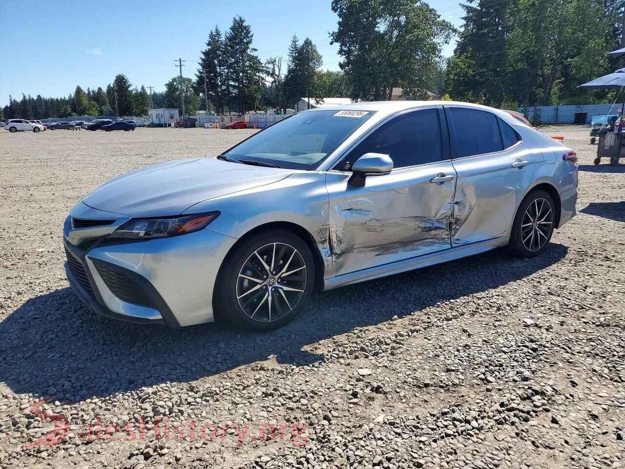 2023 TOYOTA CAMRY SOLA — VIN 4T1G31AK3PU615670