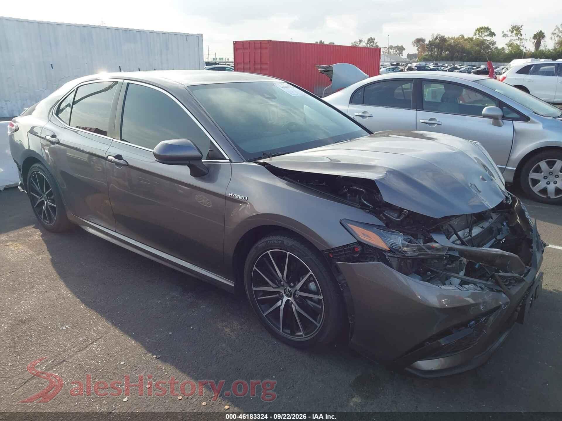2021 TOYOTA CAMRY — VIN 4T1G31AK5MU556052