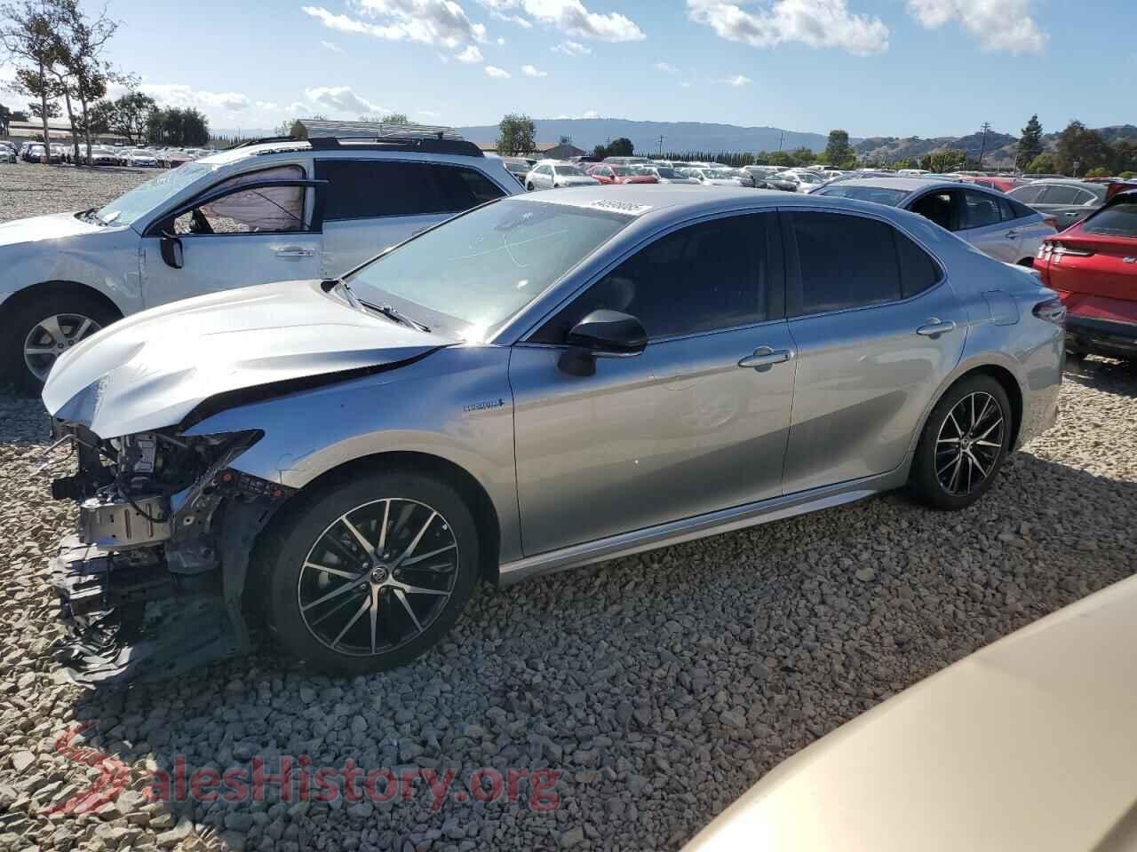 2021 TOYOTA CAMRY — VIN 4T1G31AK5MU563311