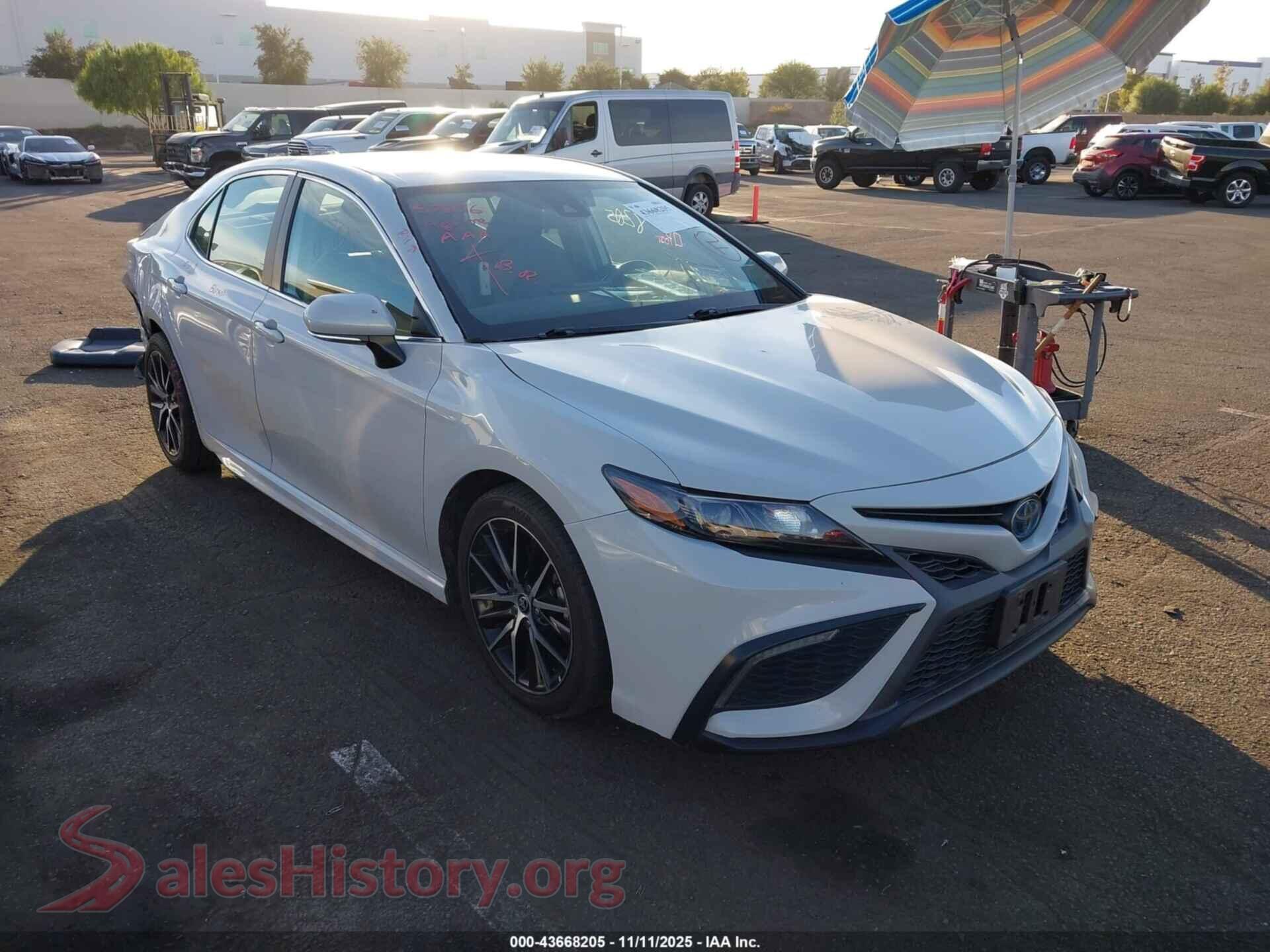 2022 TOYOTA CAMRY — VIN 4T1G31AK5NU041554