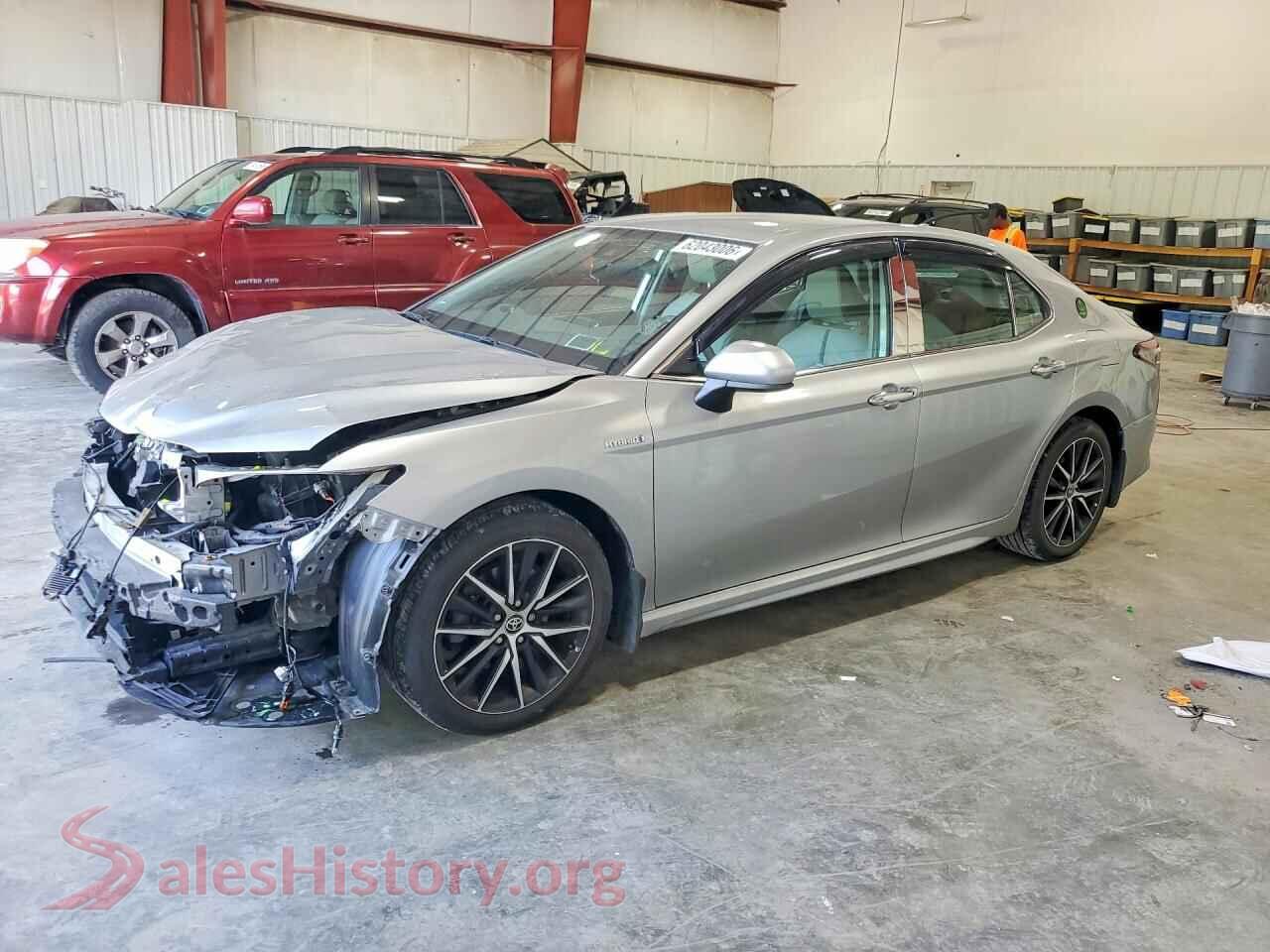 2021 TOYOTA CAMRY — VIN 4T1G31AK7MU552942