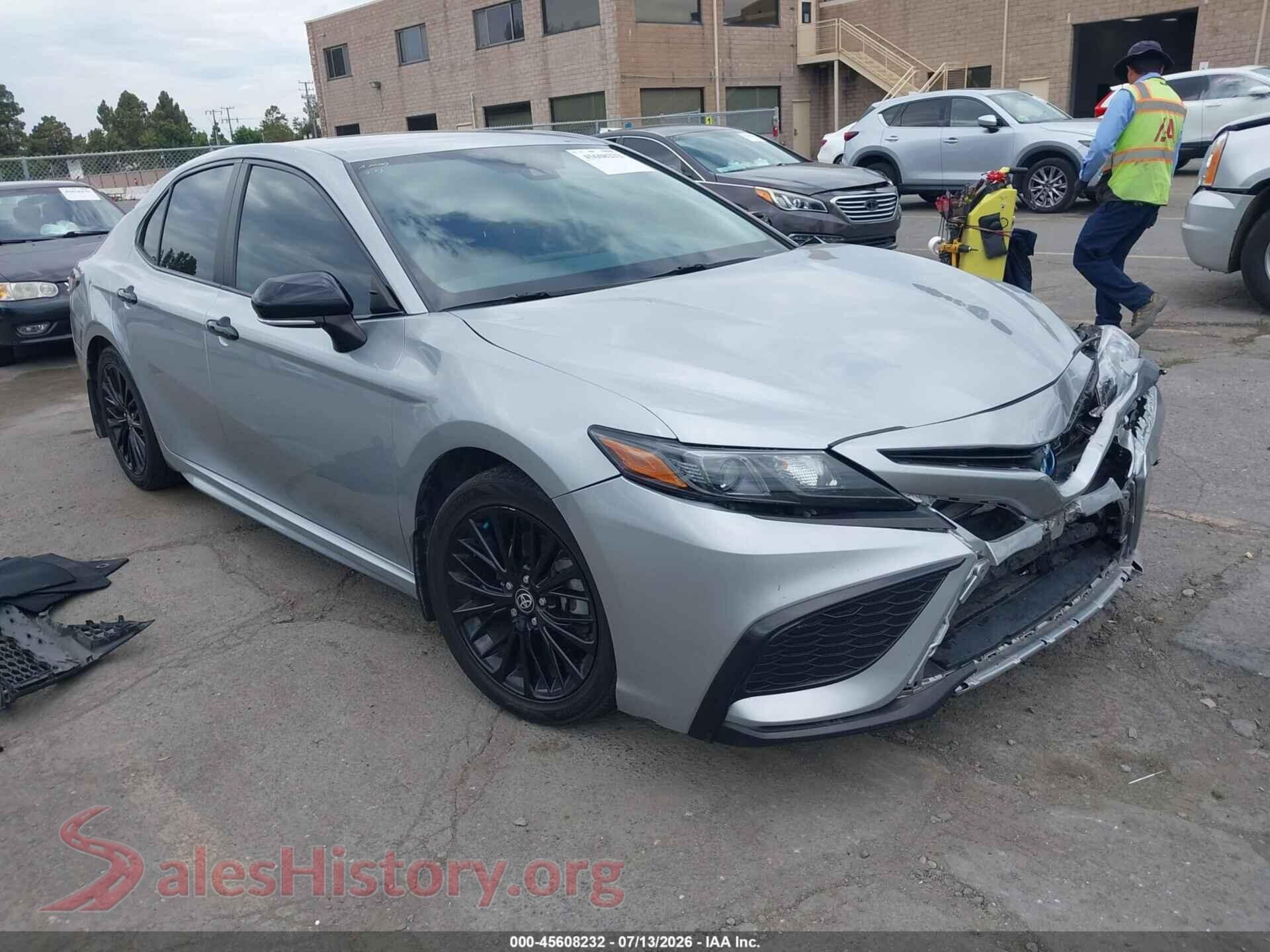 2022 TOYOTA CAMRY — VIN 4T1G31AKXNU036432