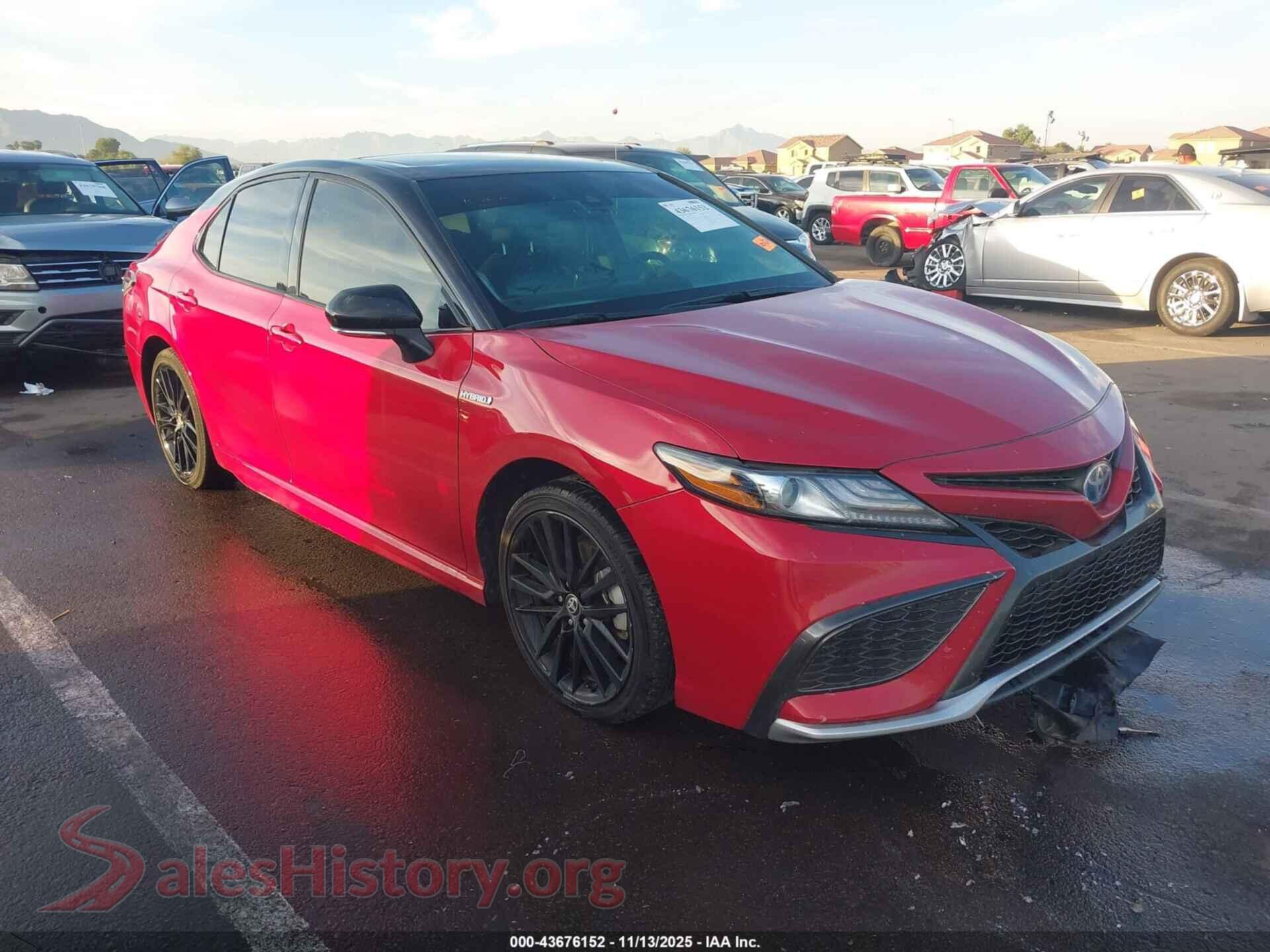 2021 TOYOTA CAMRY — VIN 4T1K31AK1MU023562