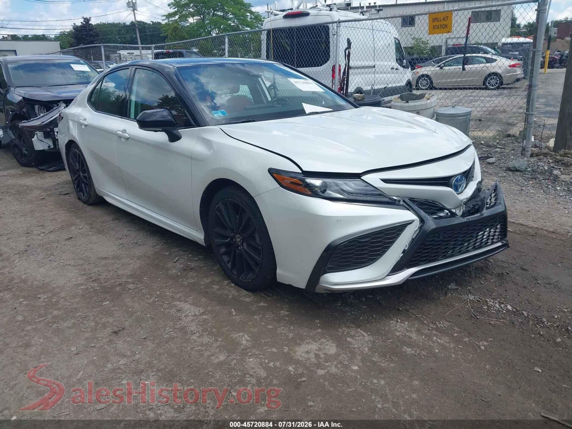2022 TOYOTA CAMRY — VIN 4T1K31AK4NU035609