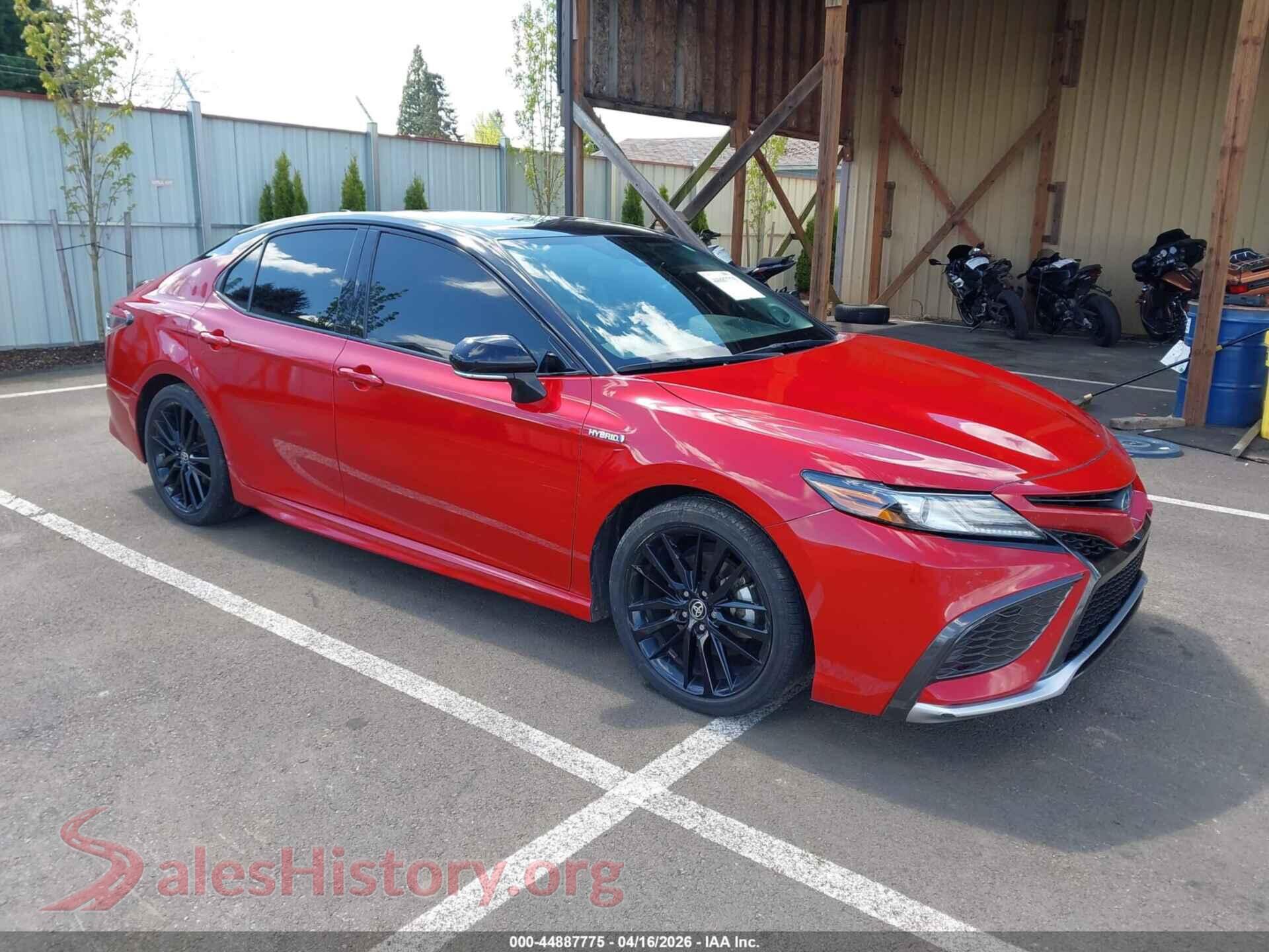 2021 TOYOTA CAMRY — VIN 4T1K31AK5MU019983